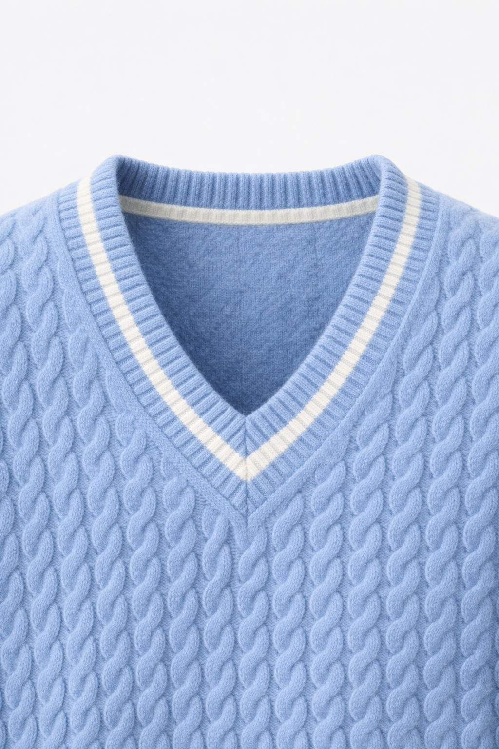Brando Cashmere Cable V-Neck Blue