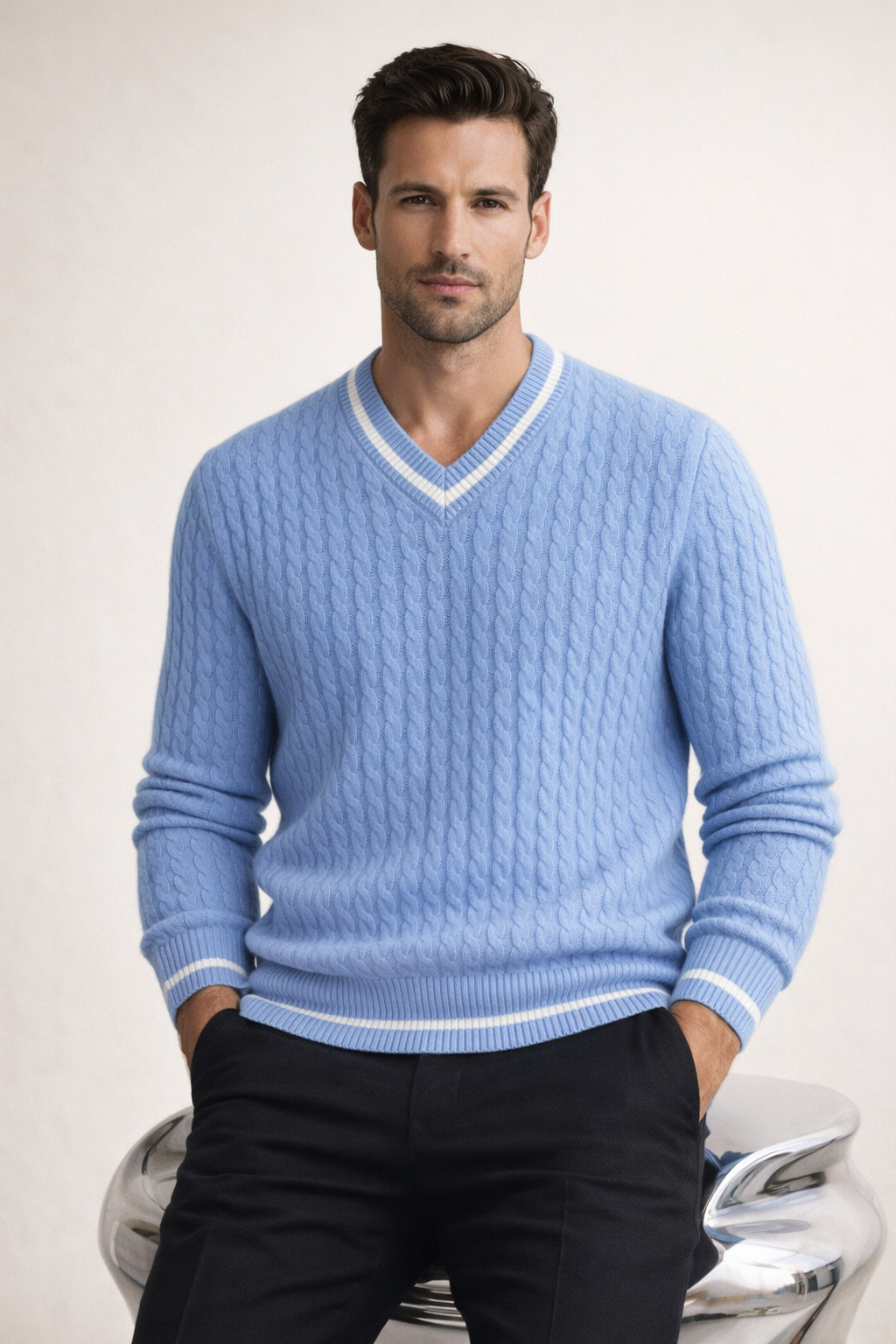 Brando Cashmere Cable V-Neck Blue