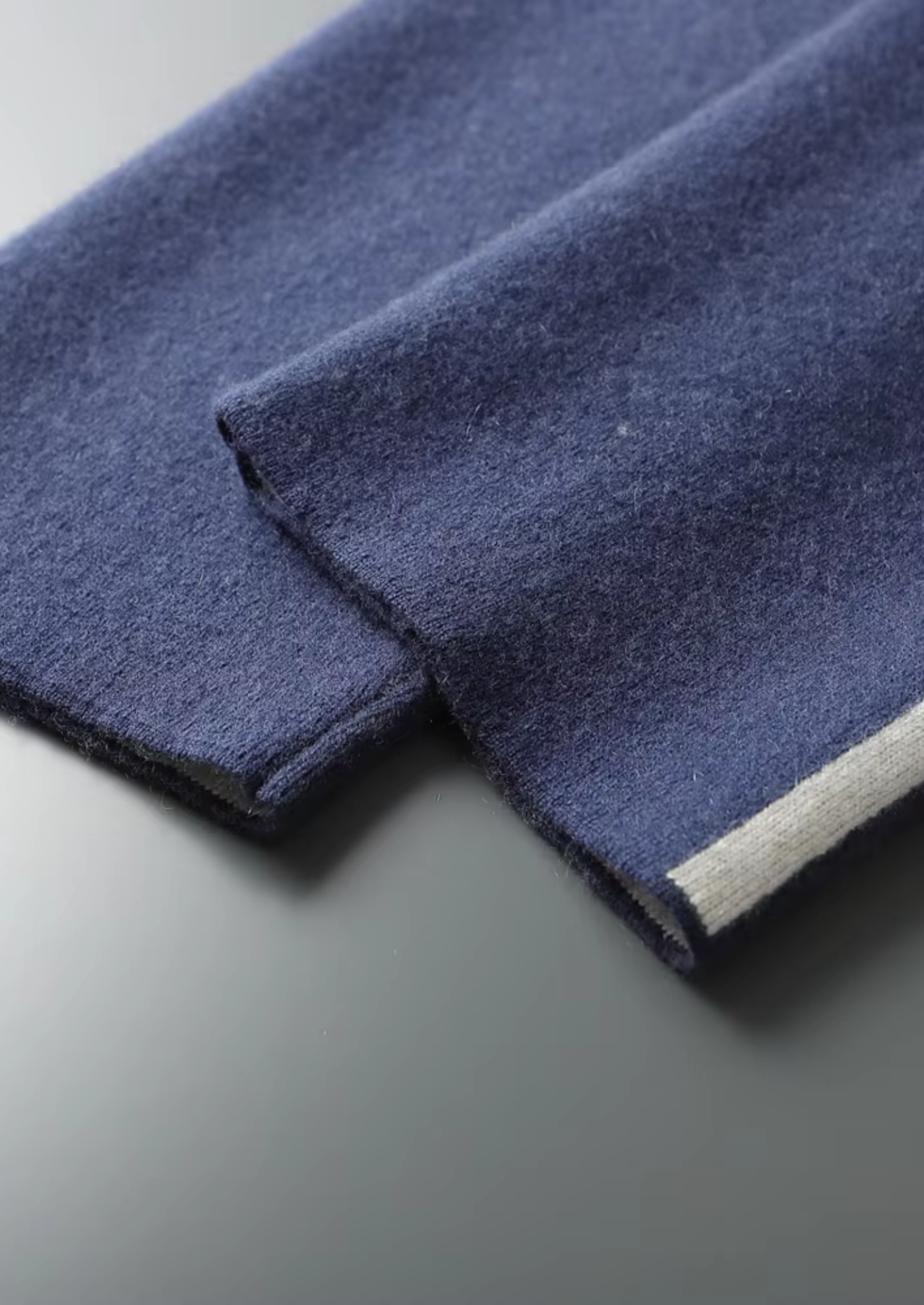 Leonis Cashmere Set Navy