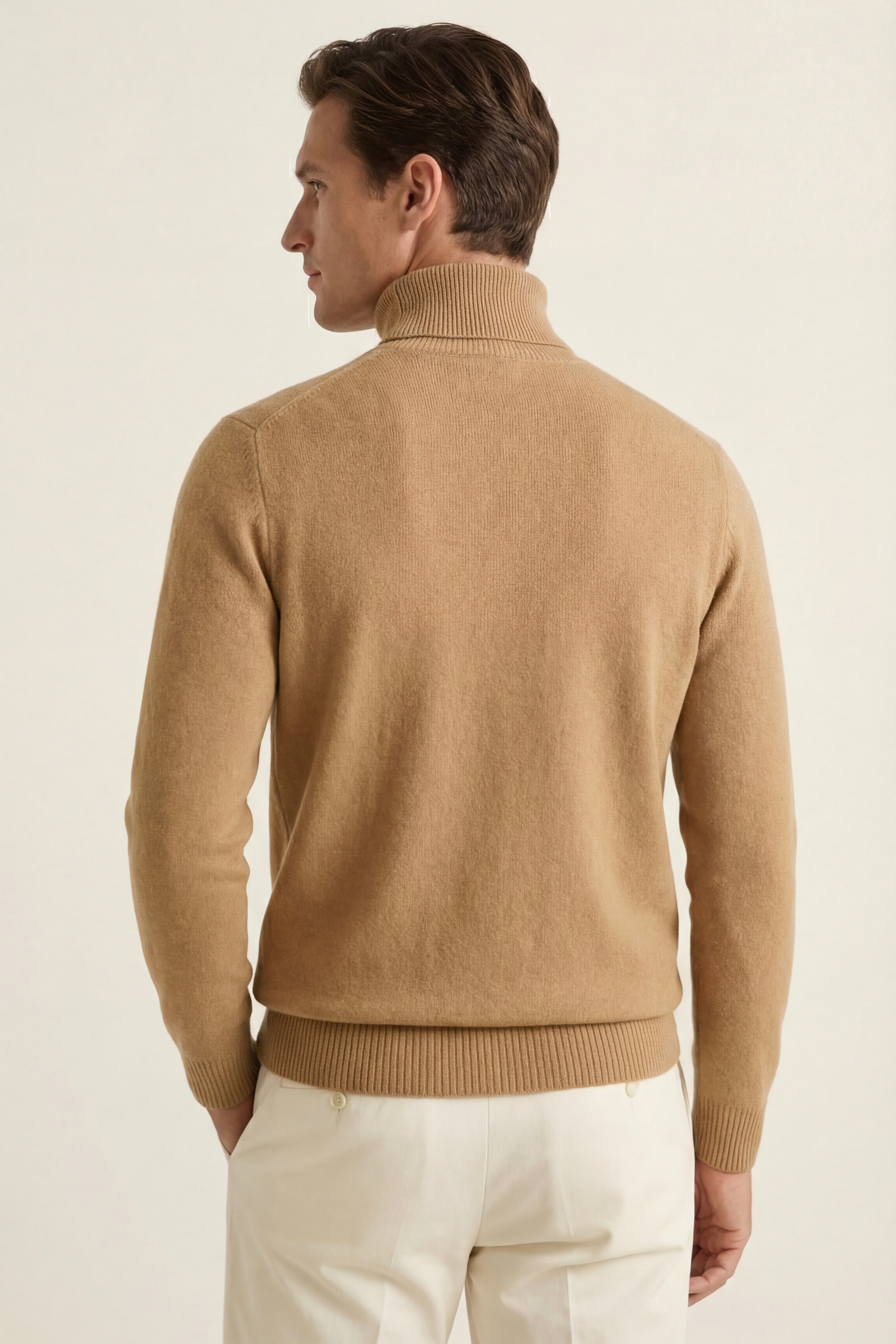 Avenzo Cashmere Turtleneck Brown