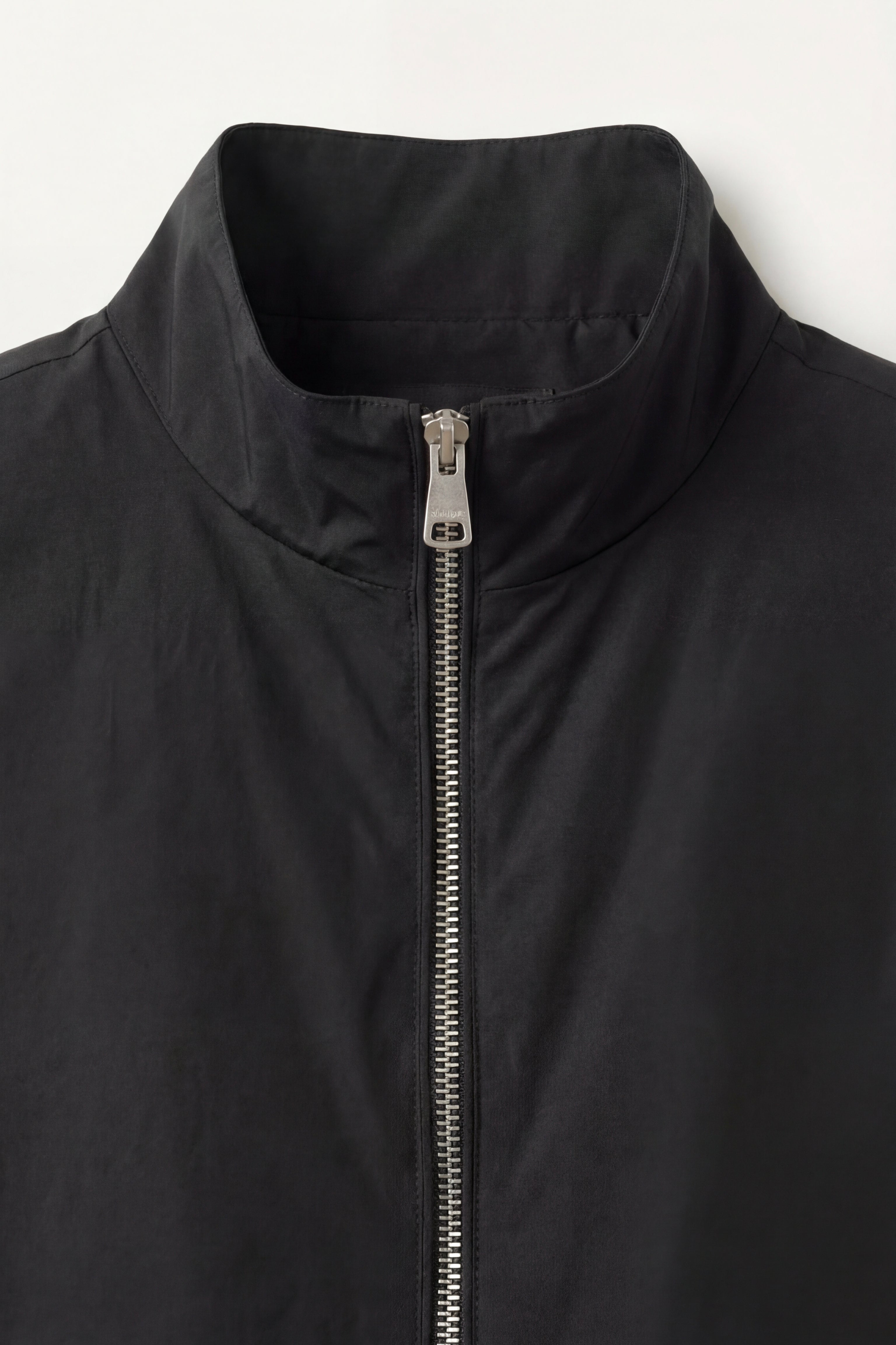 Valeno Stand-Collar Zip Vest Black