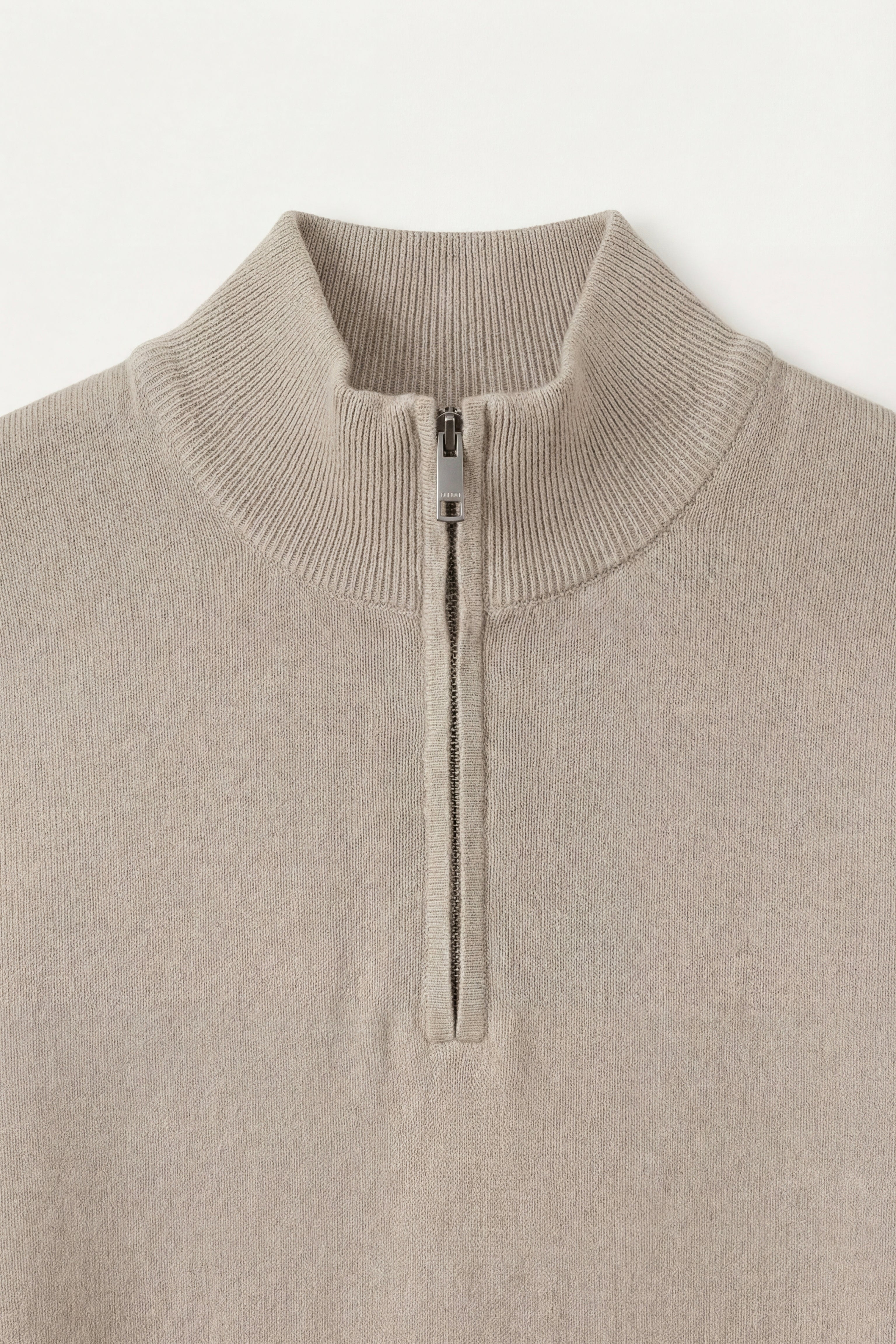 Arlino Quarter Zip Knit Beige