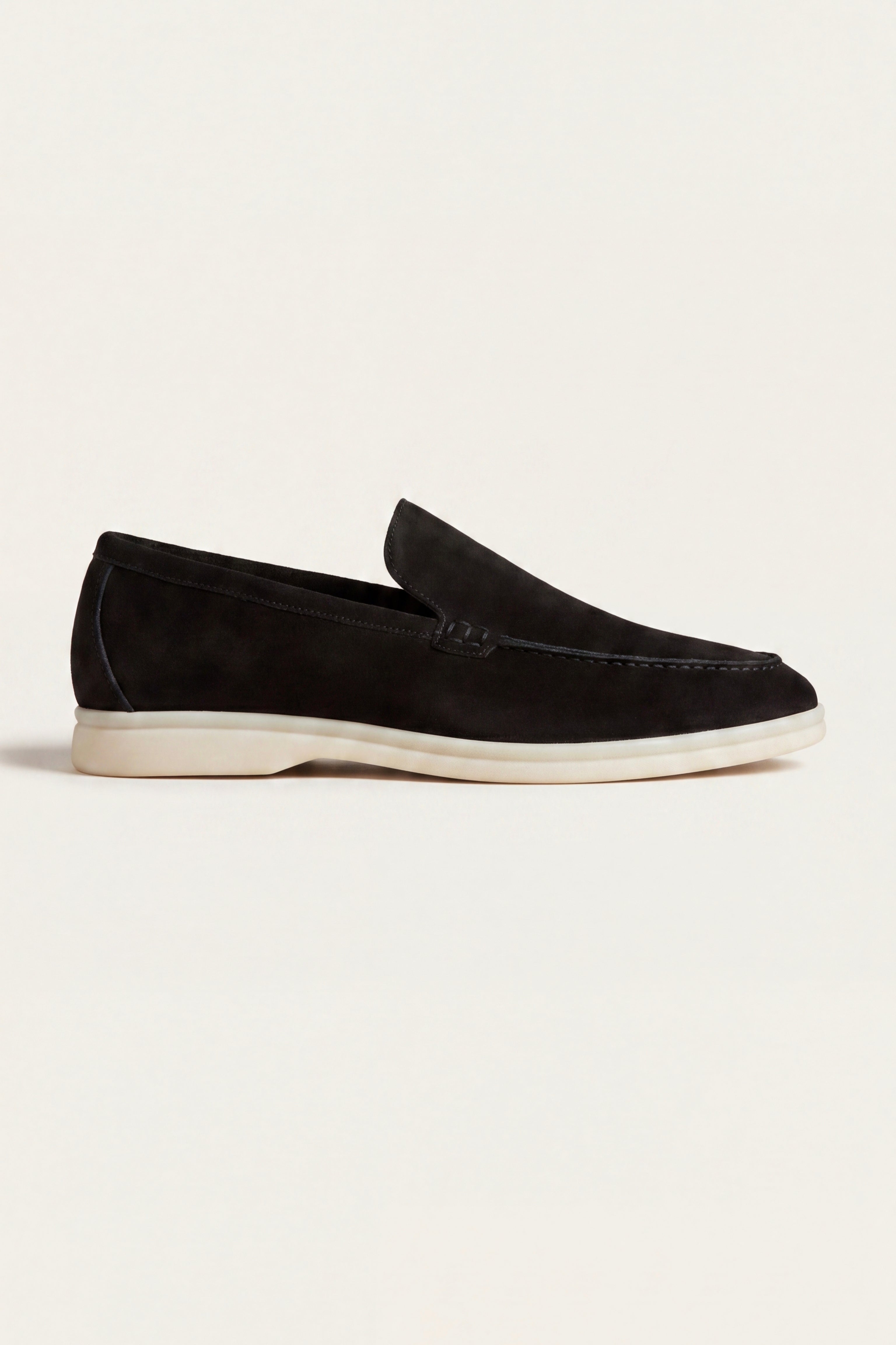 Leonis Suede Loafers Black