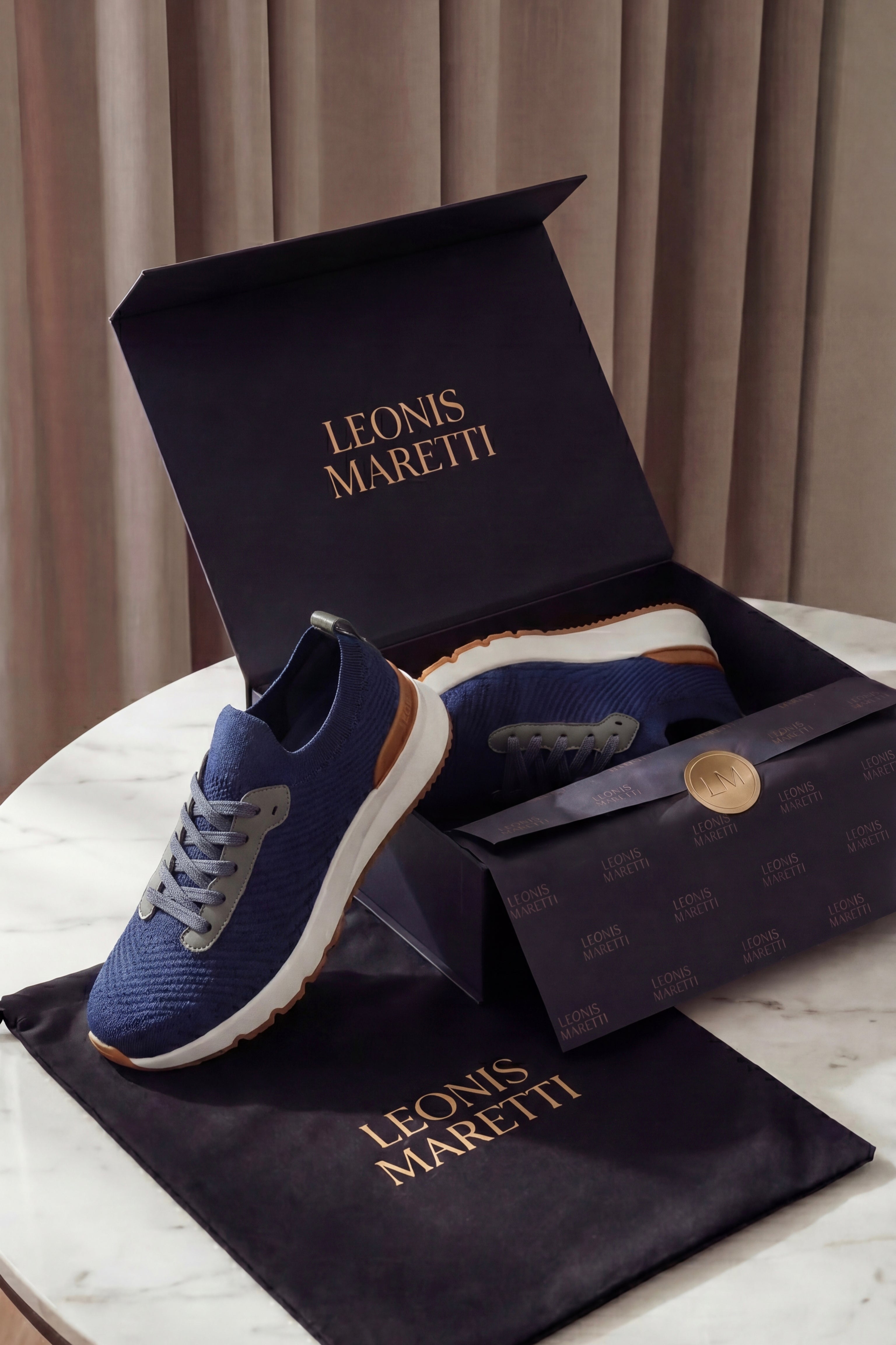 Avelino Mesh Runner Navy