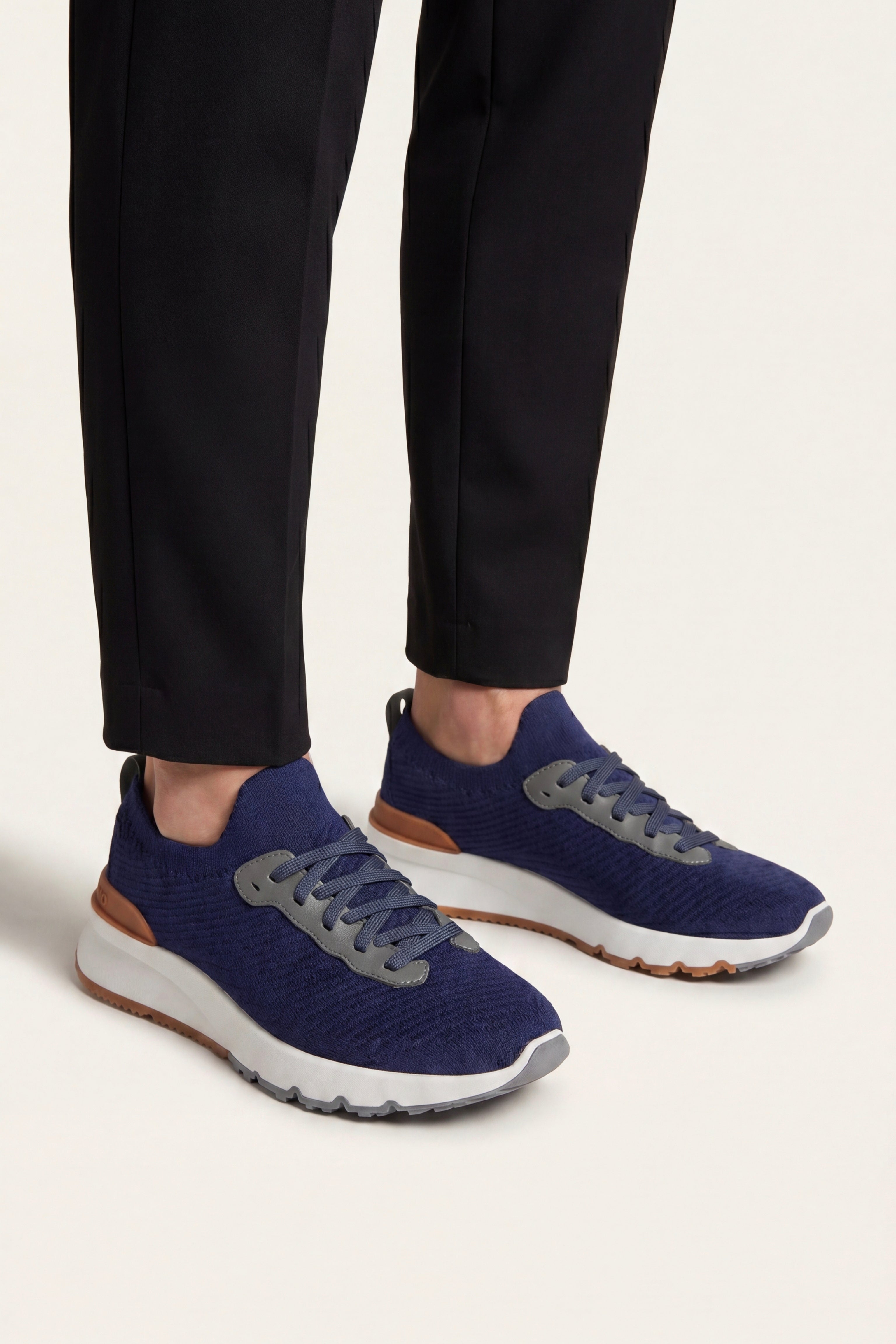 Avelino Mesh Runner Navy