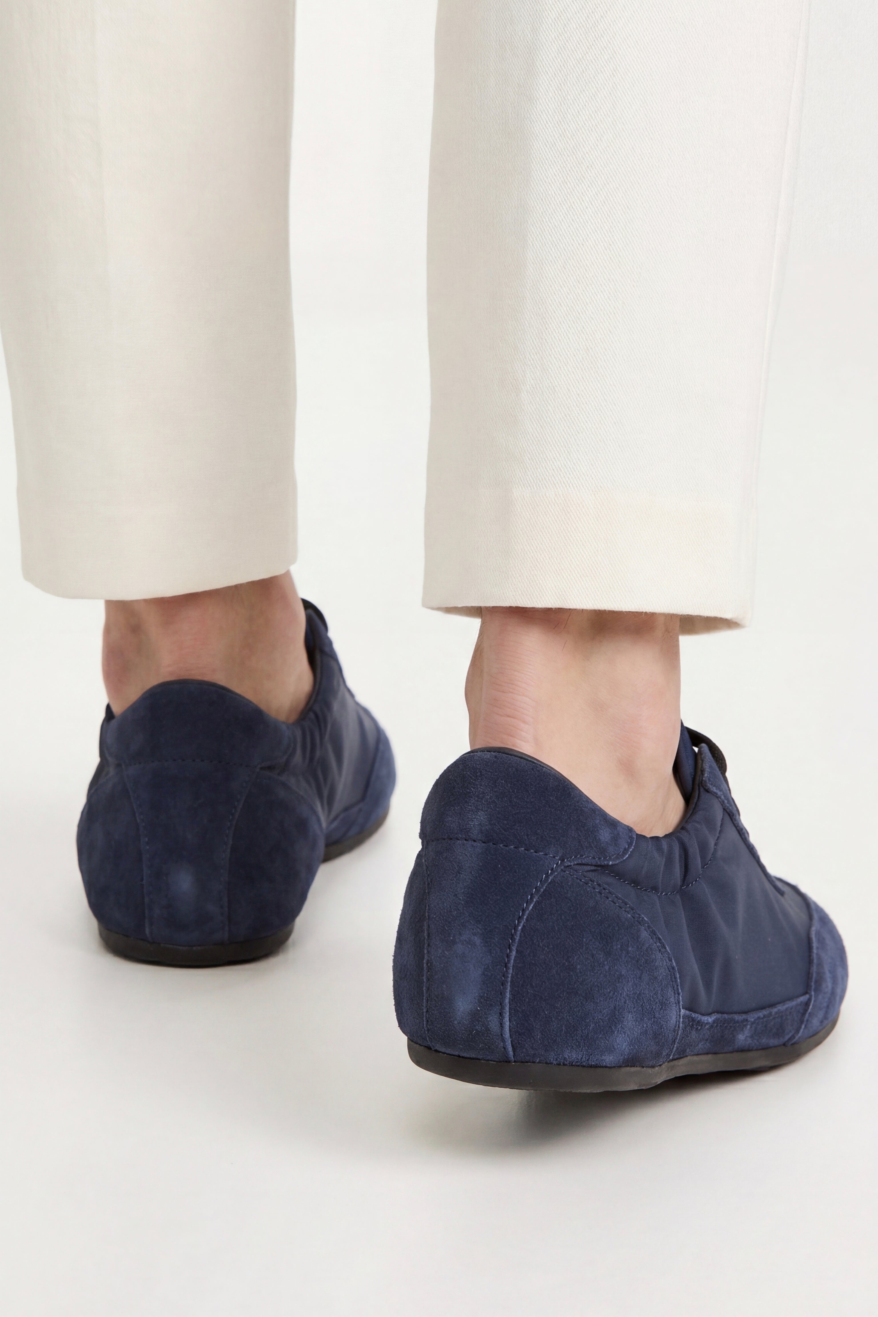 Averno Low Sneakers Navy Blue