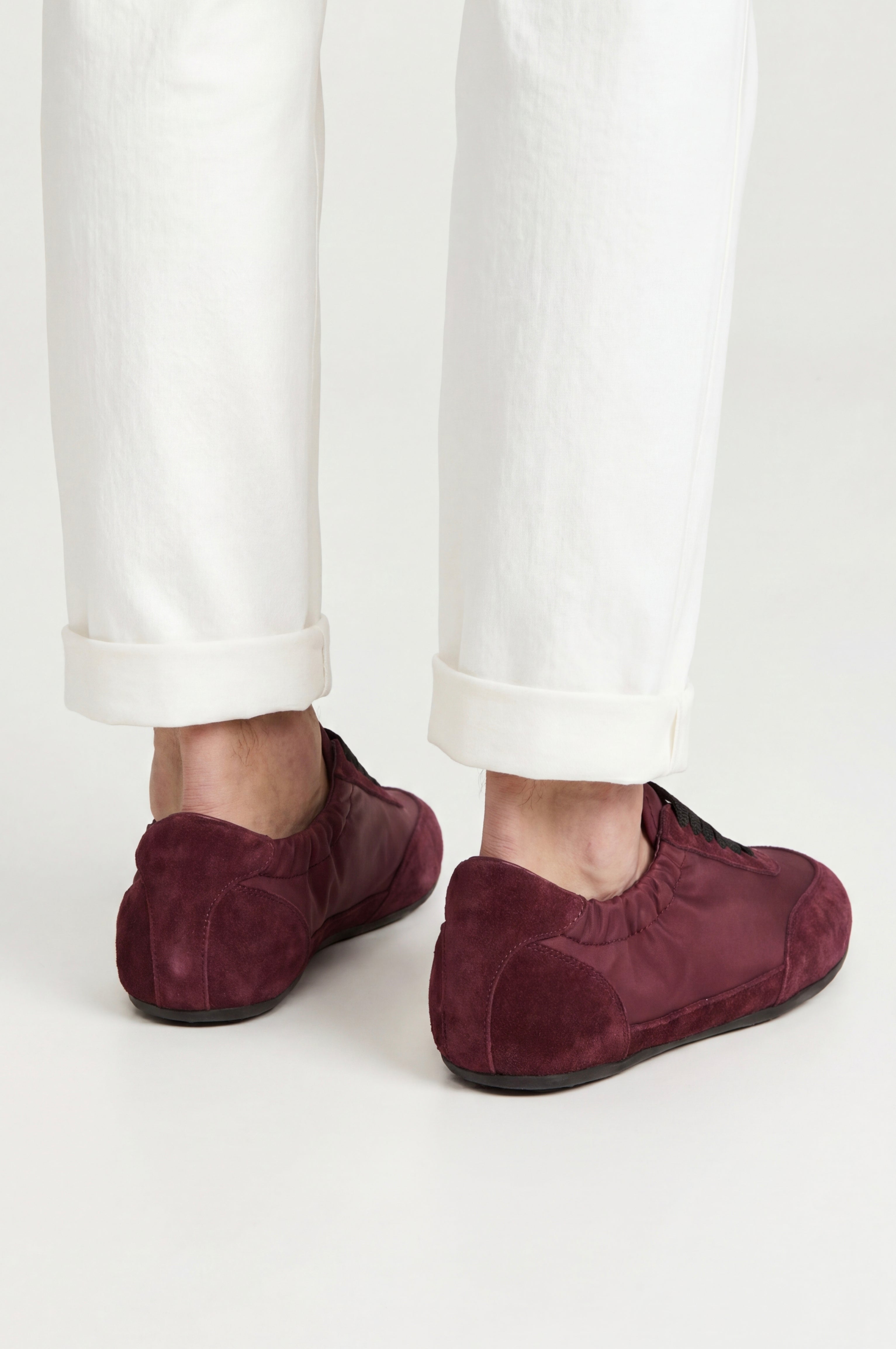Averno Low Sneakers Burgundy