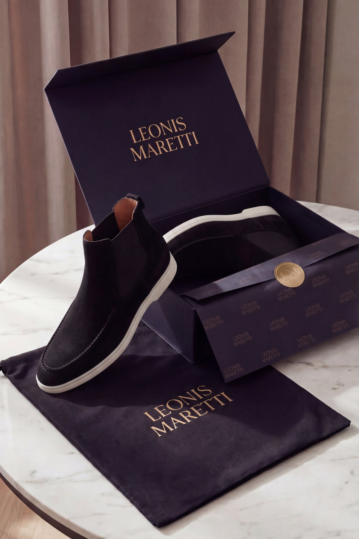 Mantova Chelsea Boots Black