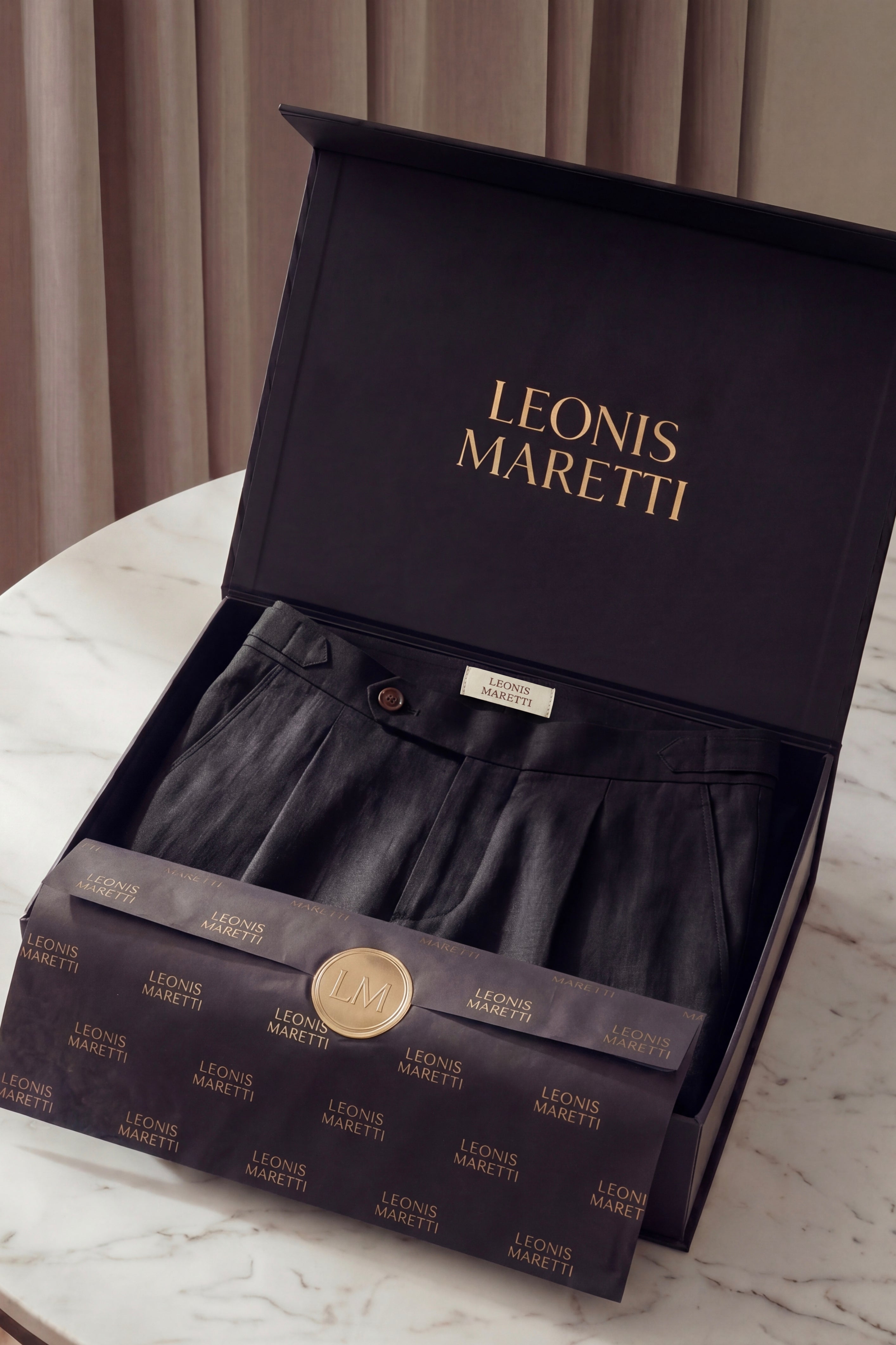 Silano Pleated Trousers Black