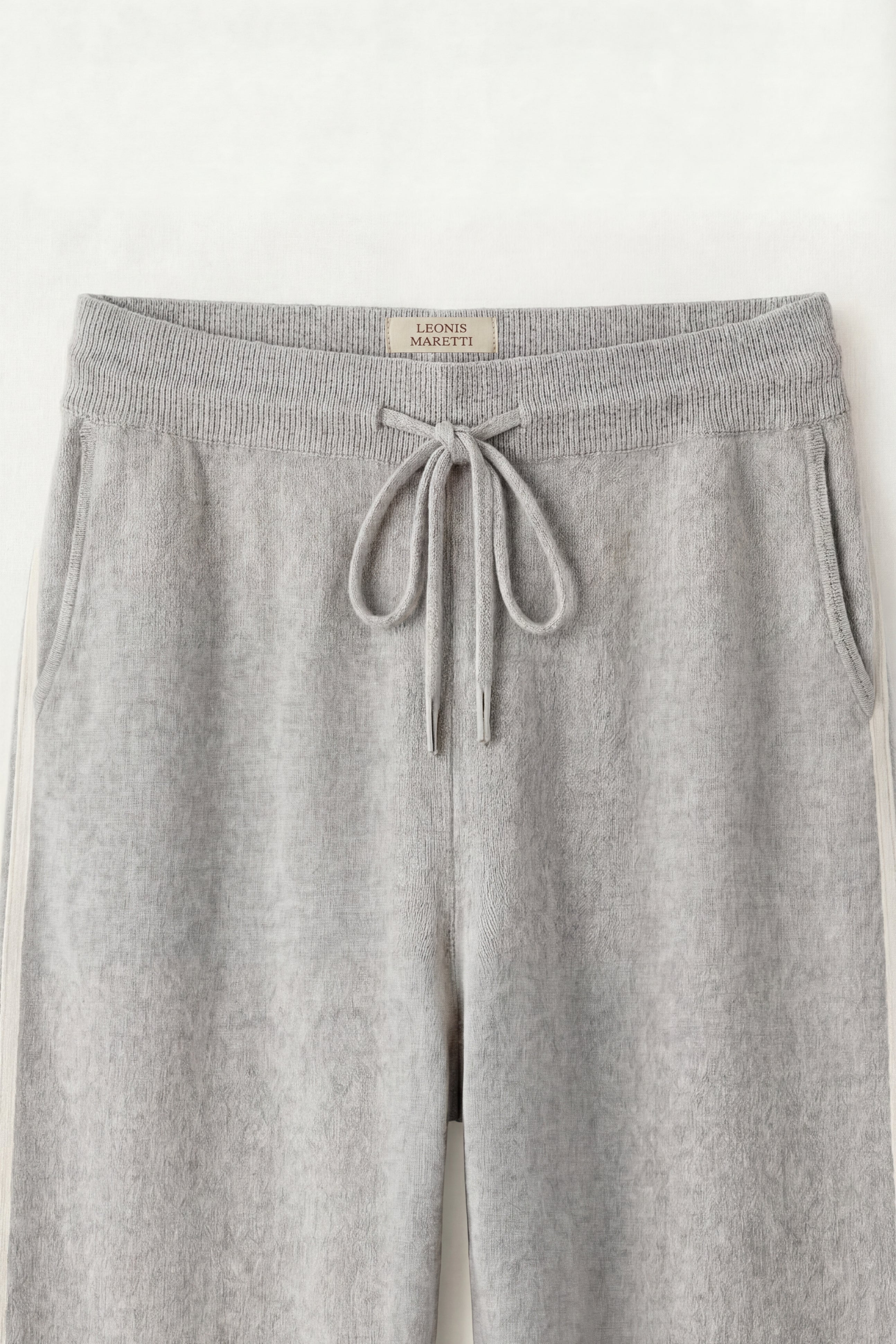 Leonis Cashmere Set Grey