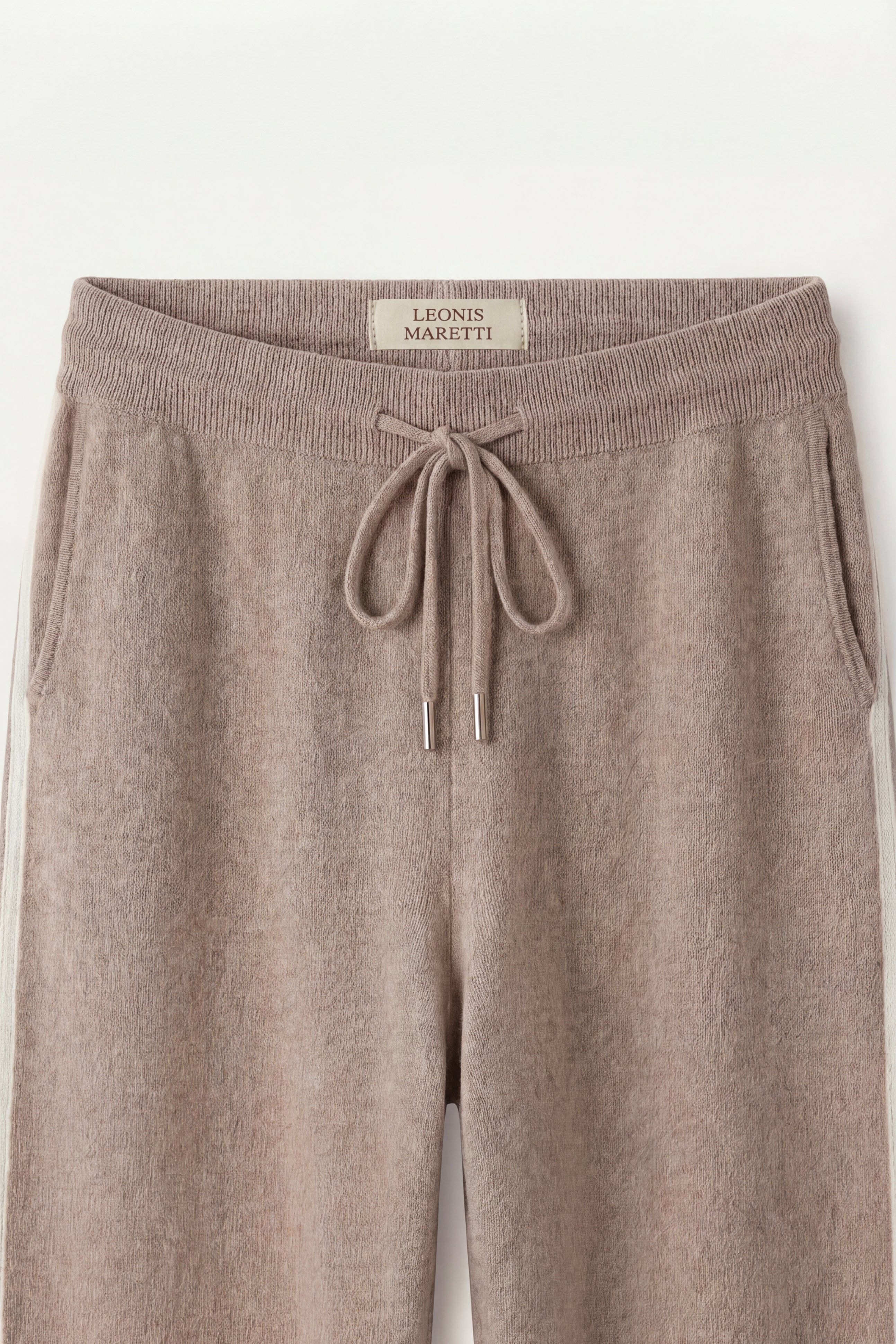 Leonis Cashmere Set Beige