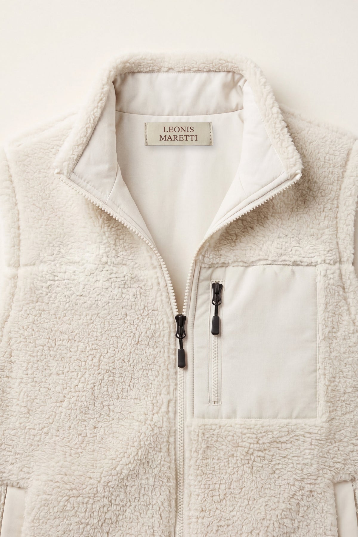 Lodi Reversible Vest Off-White