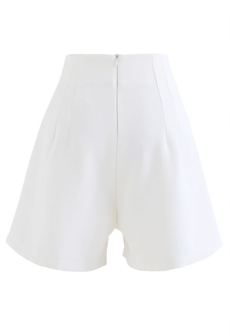 Stitches Waist Pleated Shorts in White