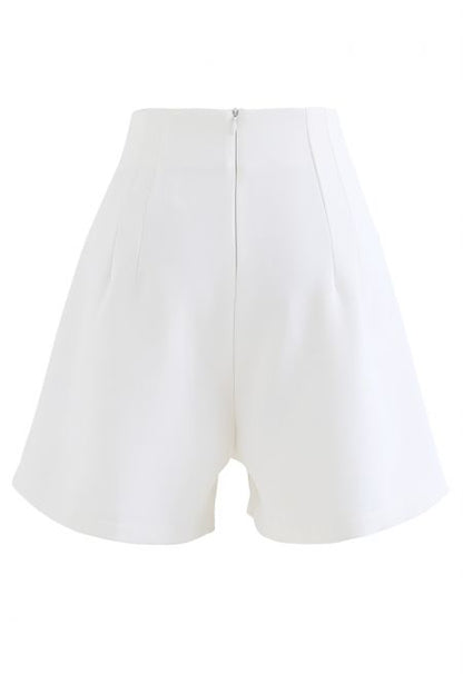 Stitches Waist Pleated Shorts in White
