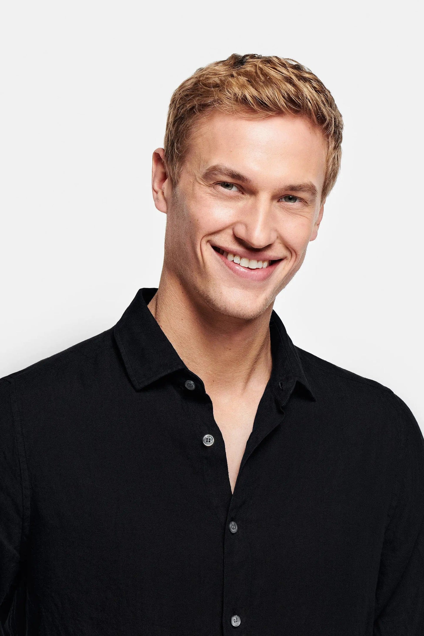 Linen Shirt Black