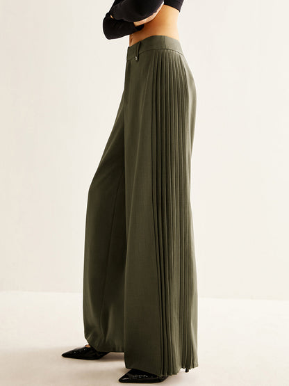 Pleated Wide-Leg Trousers