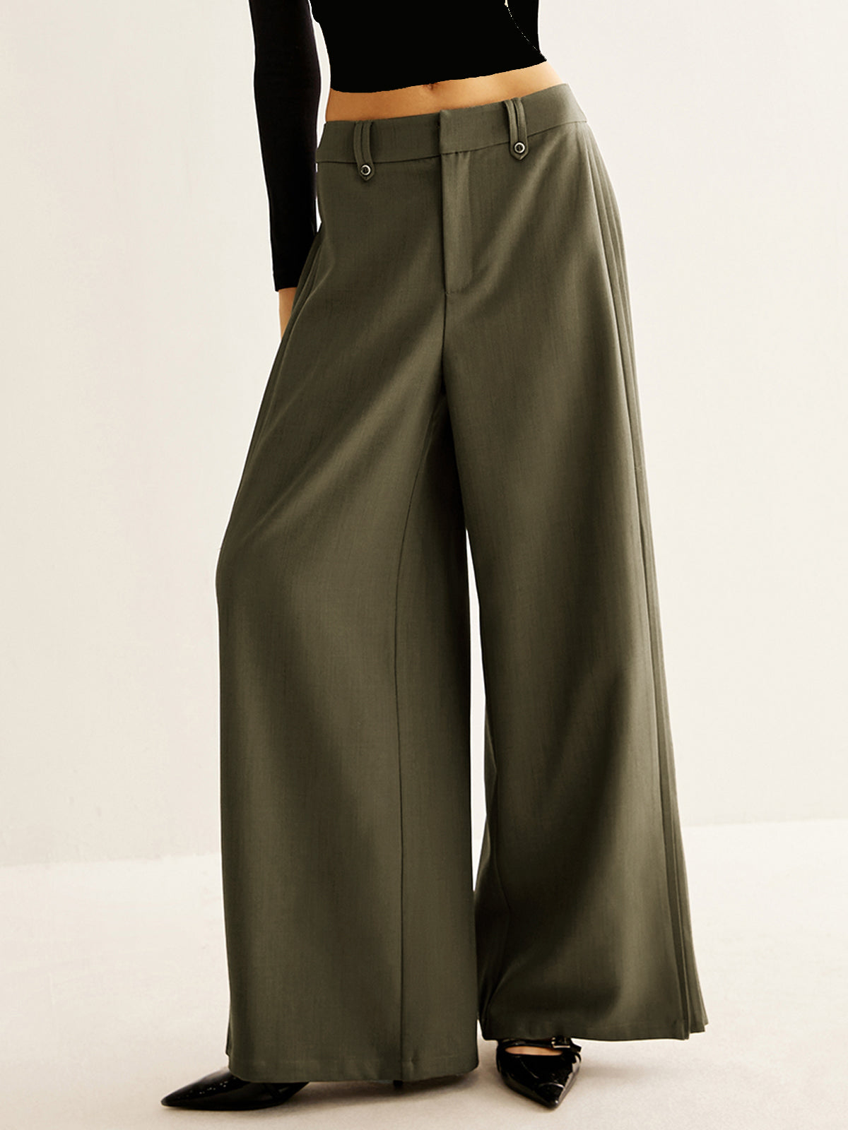 Pleated Wide-Leg Trousers