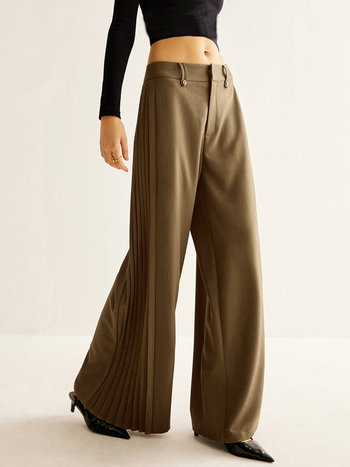 Pleated Wide-Leg Trousers
