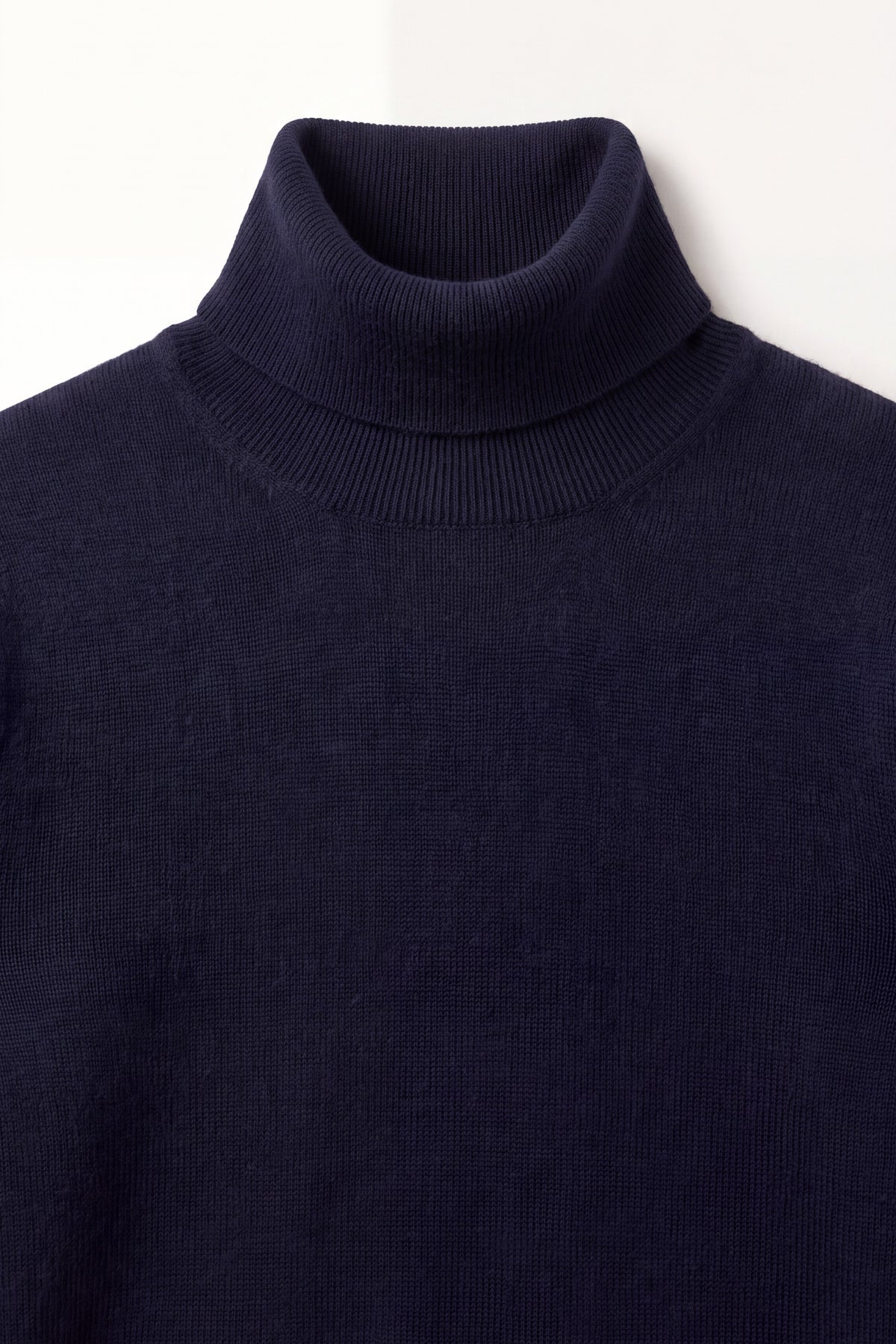 Vercelli Fine Turtleneck Navy