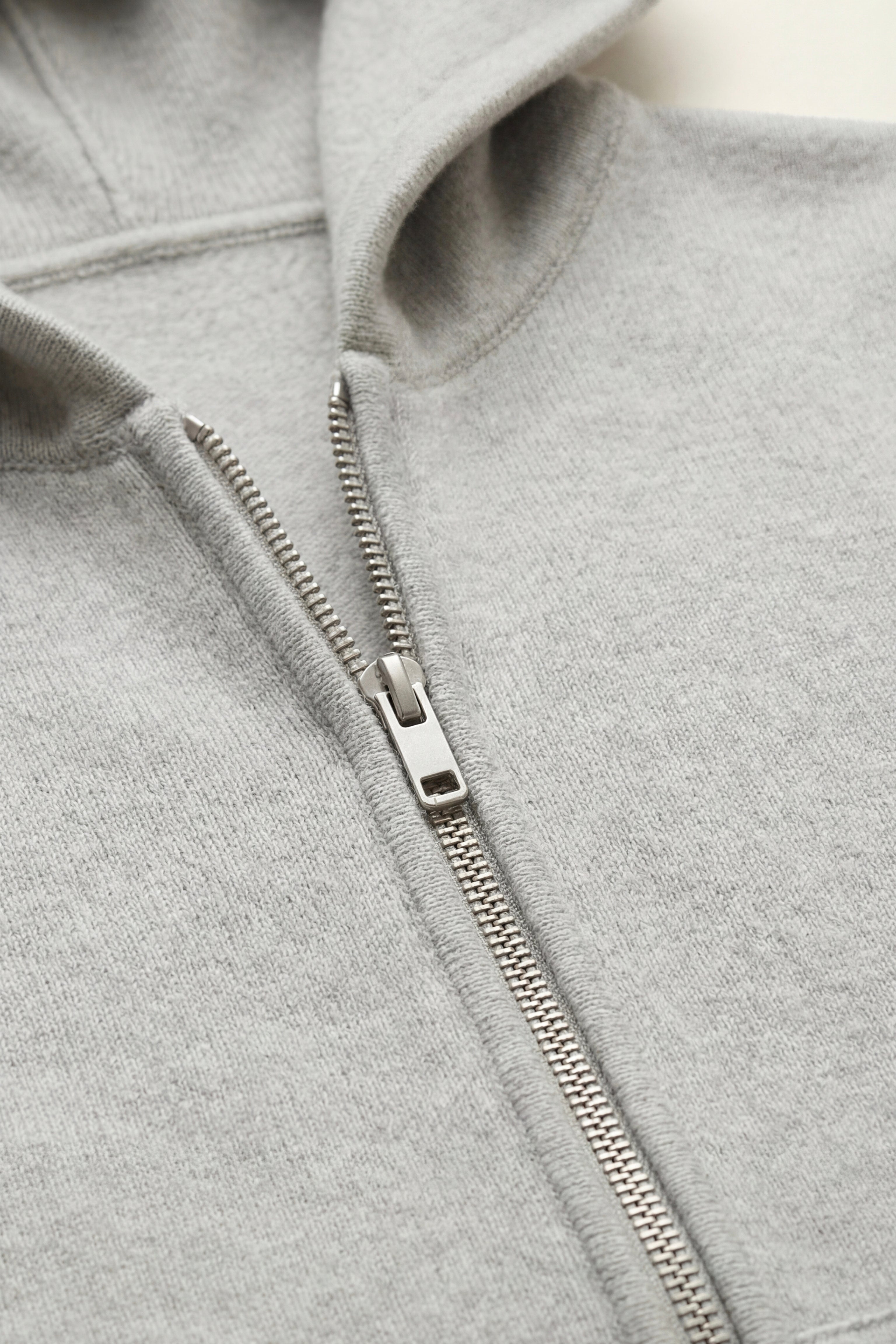 Tavole Hooded Zip Grey