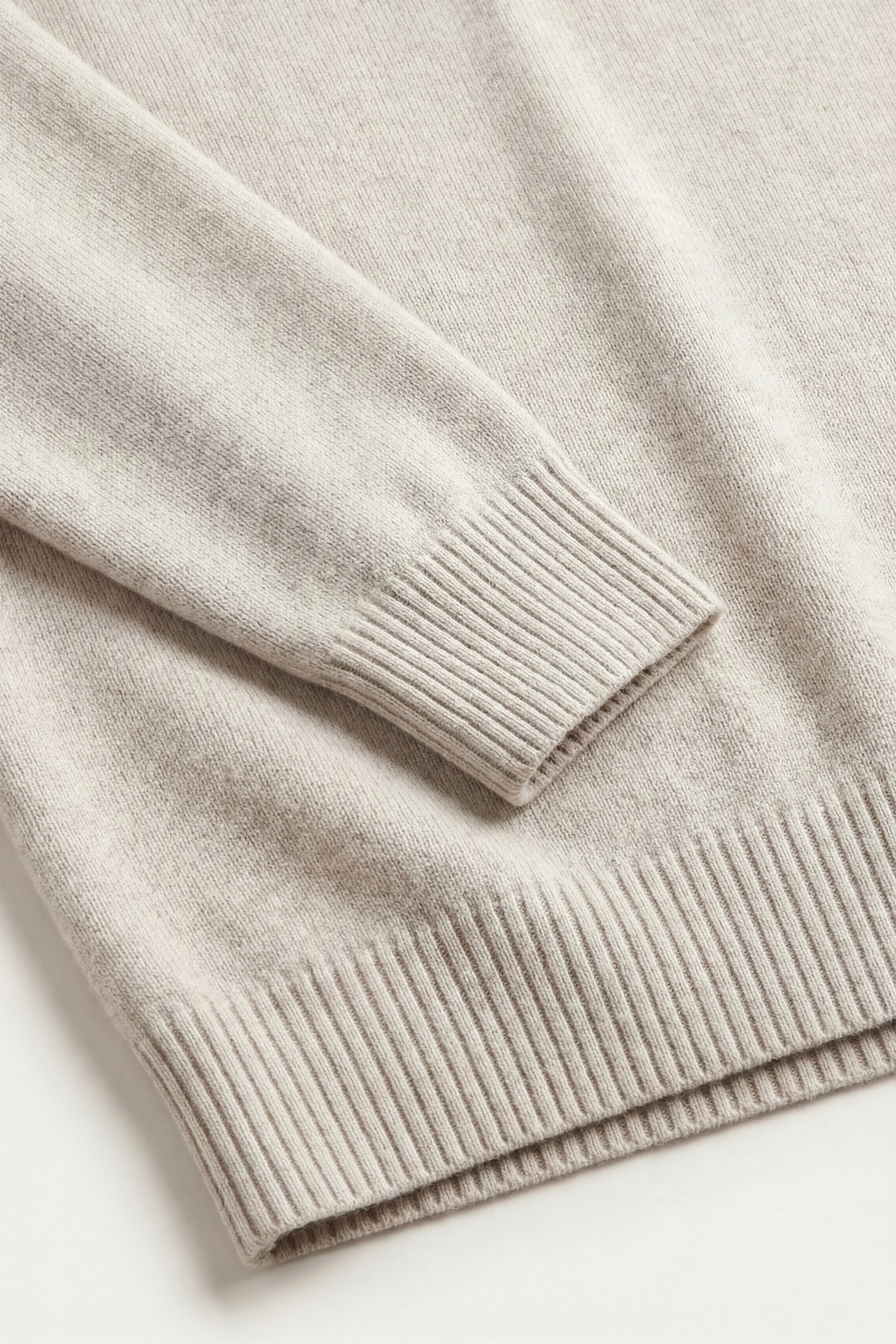 Taviano Hooded Knit Grey