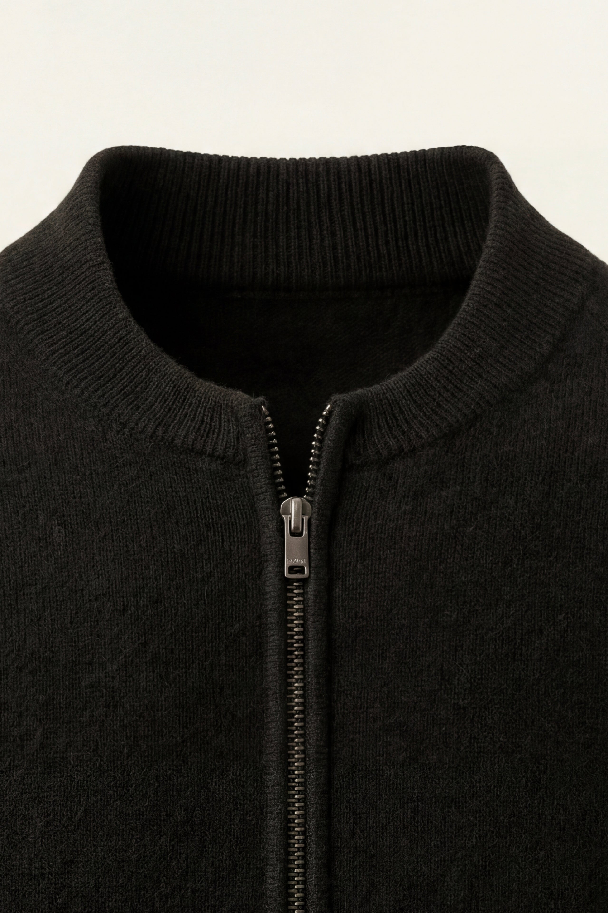 Lorenti Cashmere Zip Knit Black