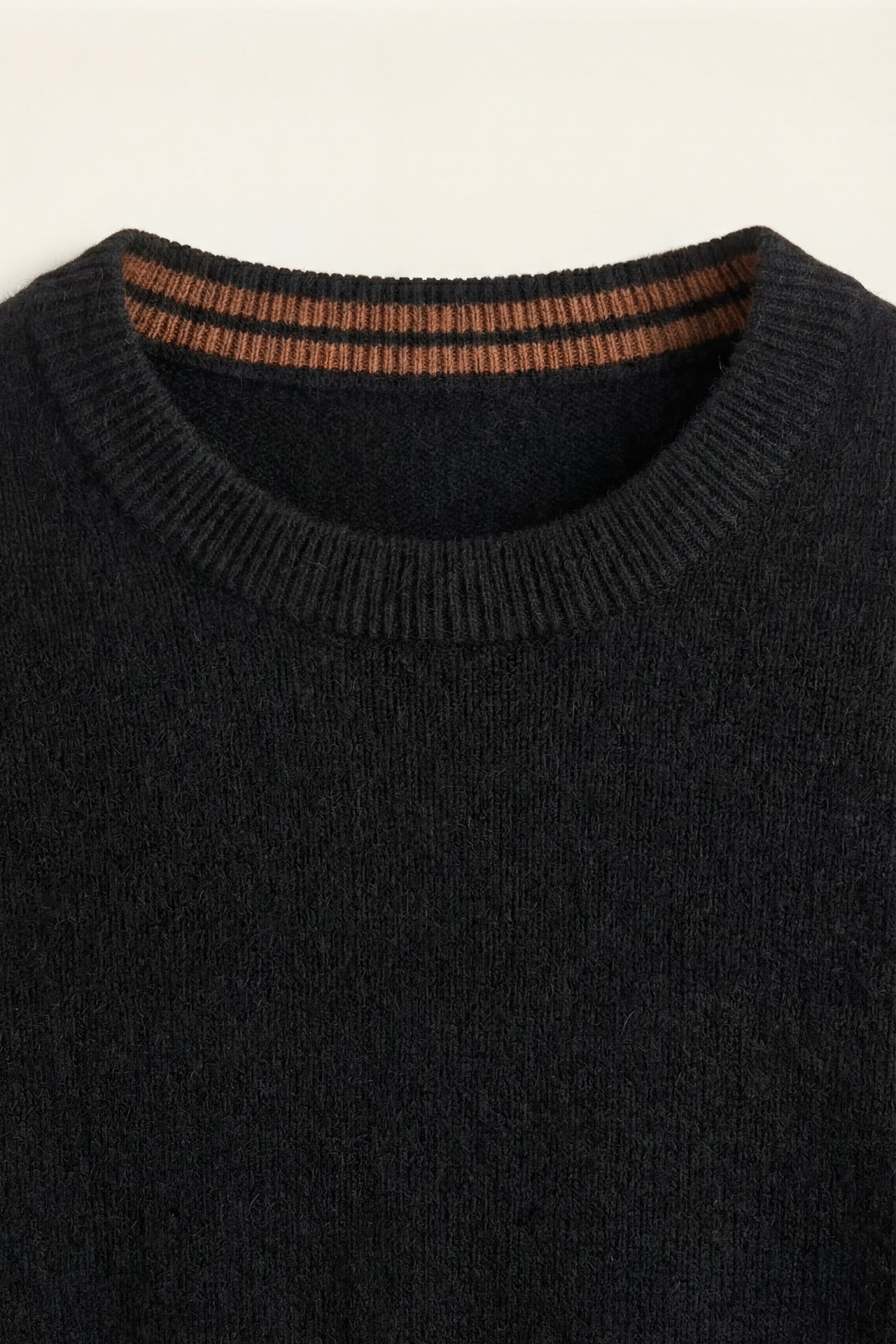 Valeno Cashmere Crewneck Sweater Black