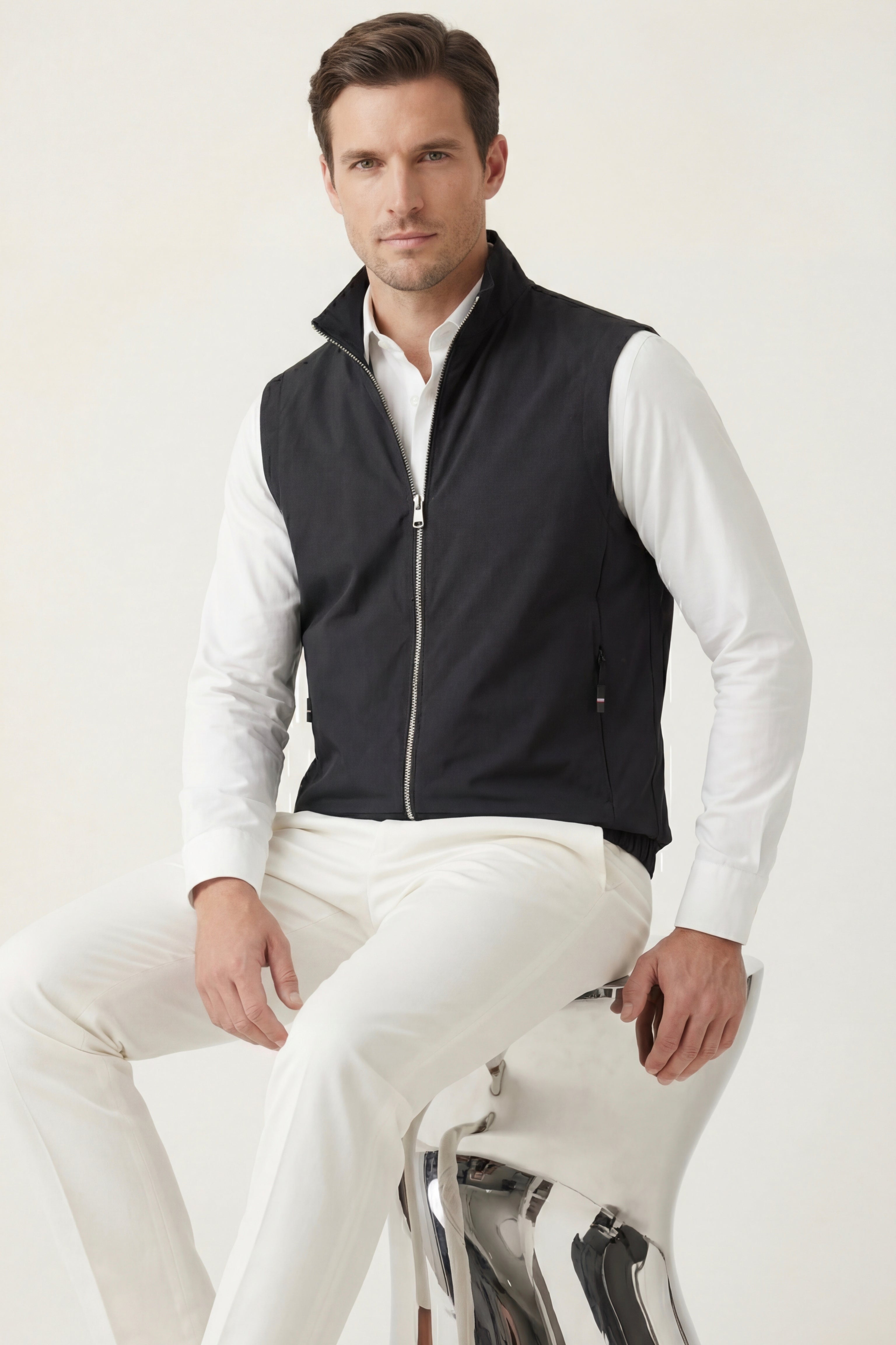 Valeno Stand-Collar Zip Vest Black