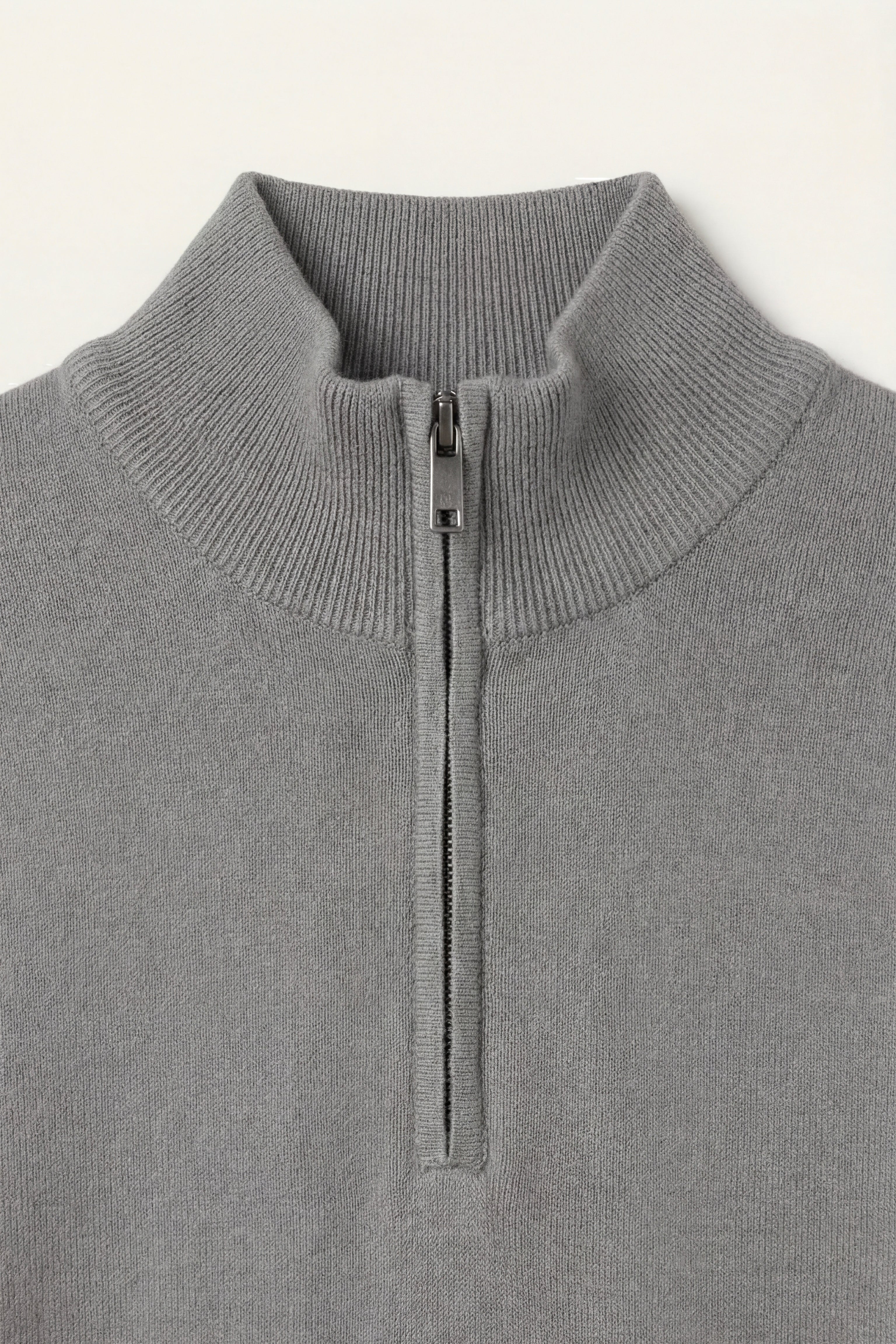 Arlino Quarter Zip Knit Dark Grey