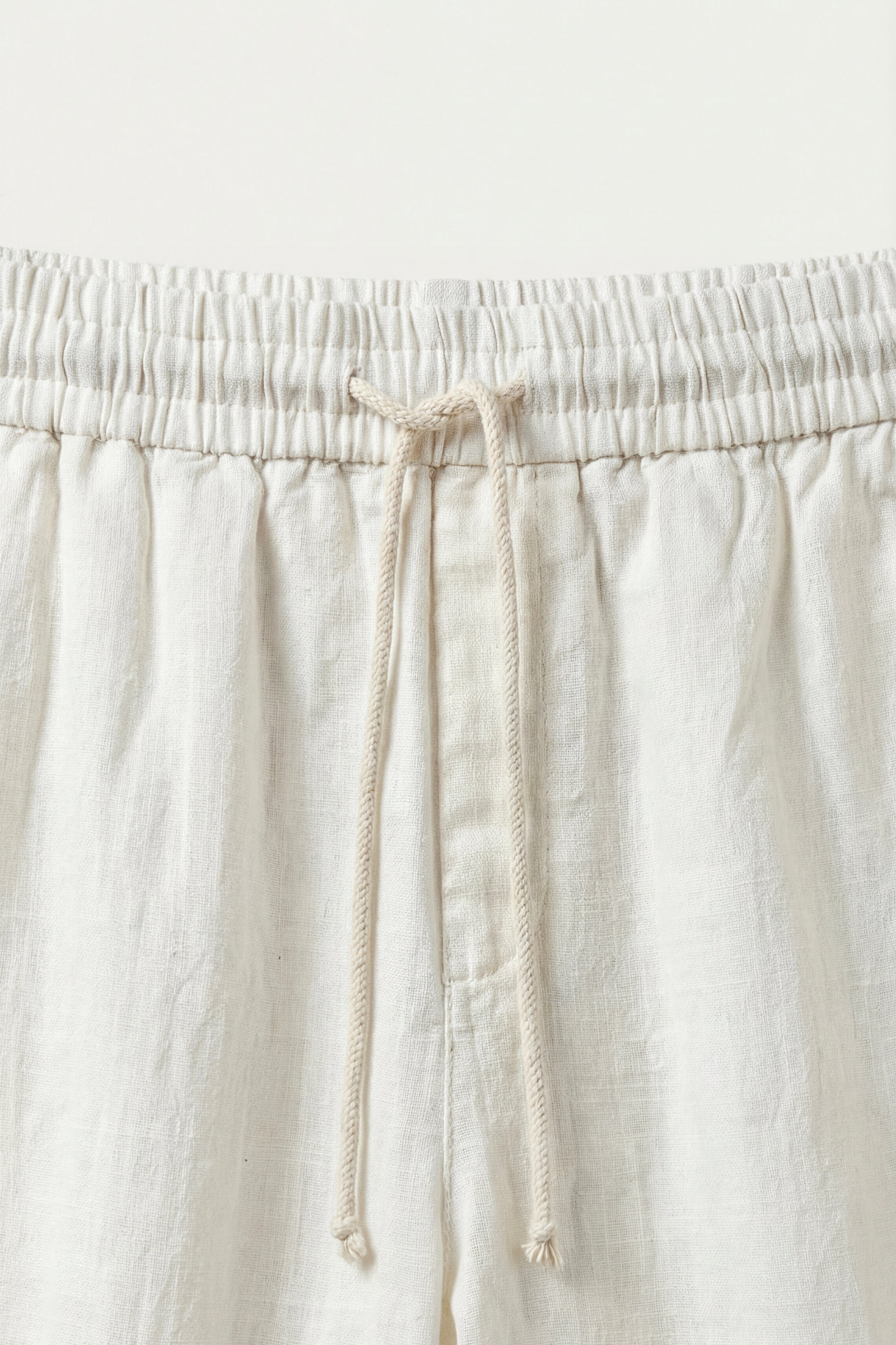 Lecce Linen Drawstring Shorts Ivory