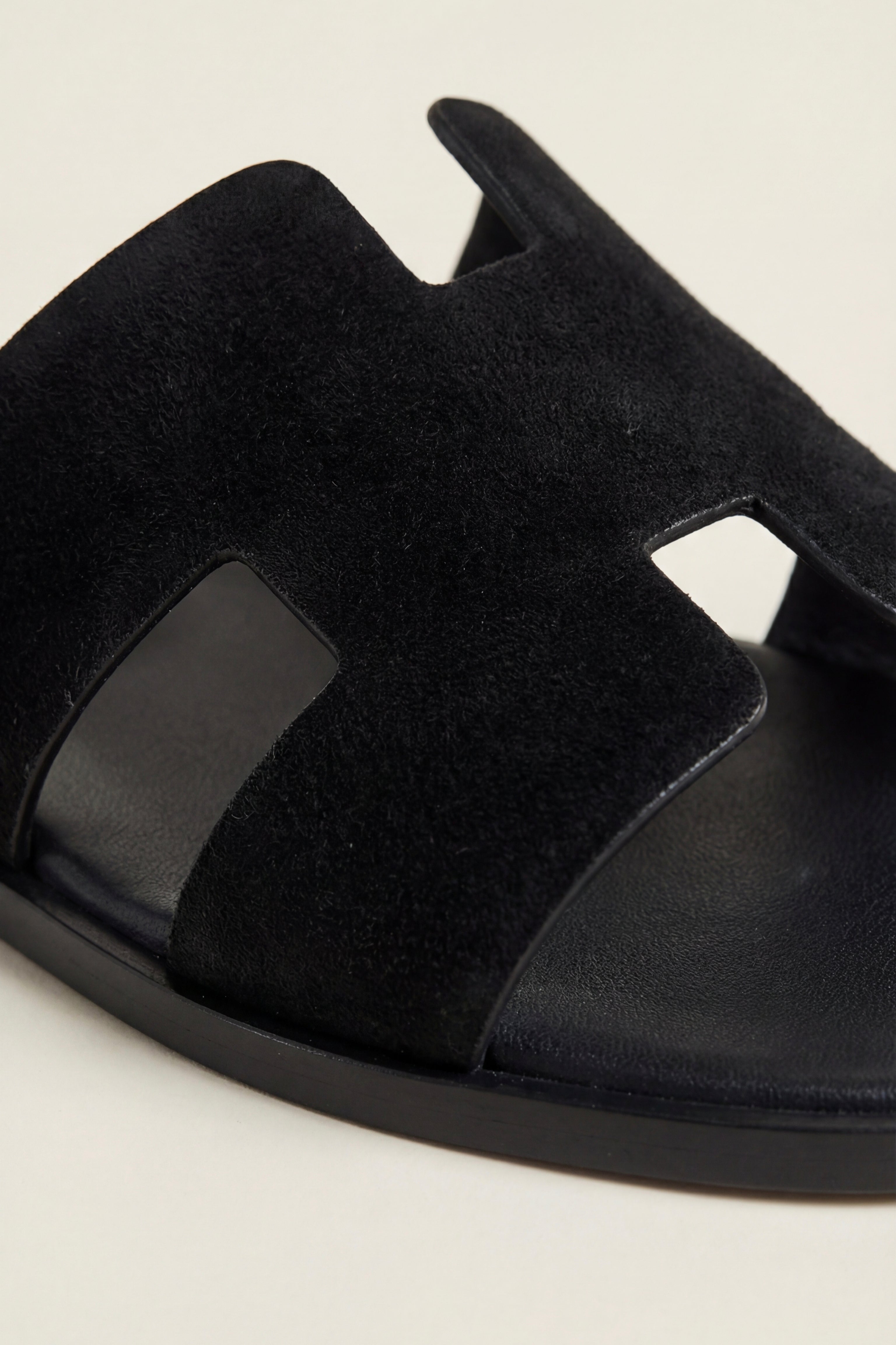 Matera Suede Sandal Black