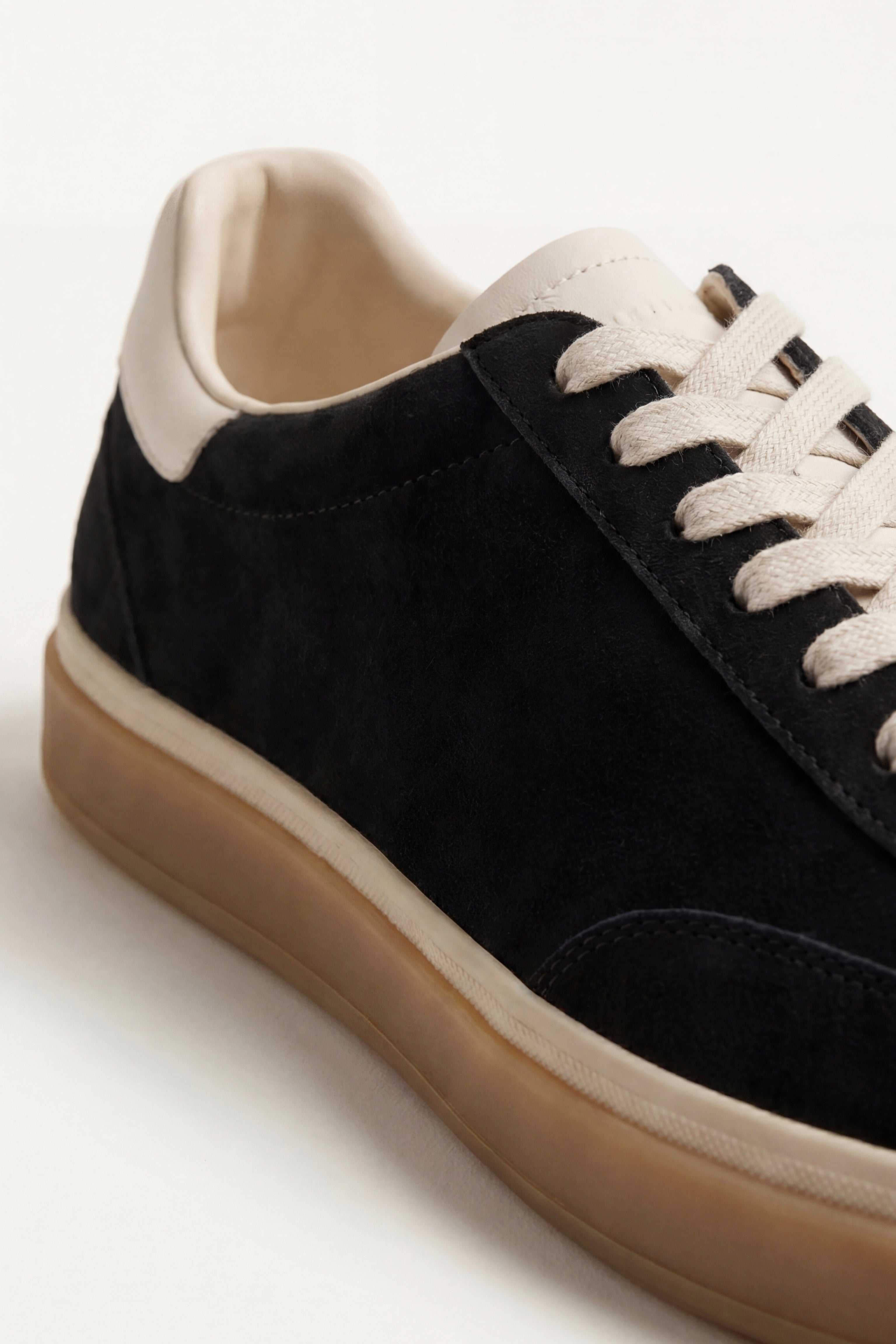 Lucca Summer Walk Sneaker Black