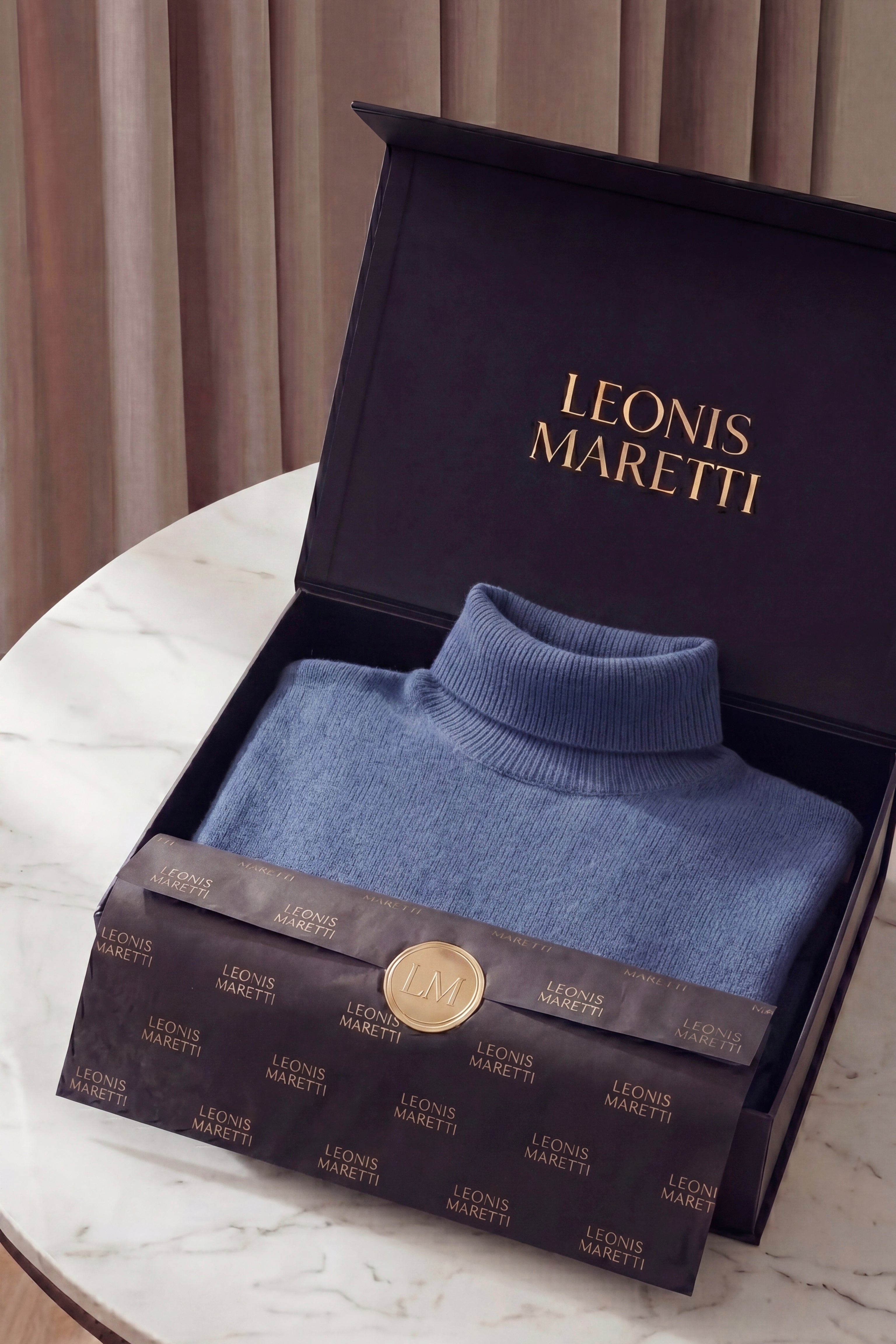 Avenzo Cashmere Turtleneck Blue