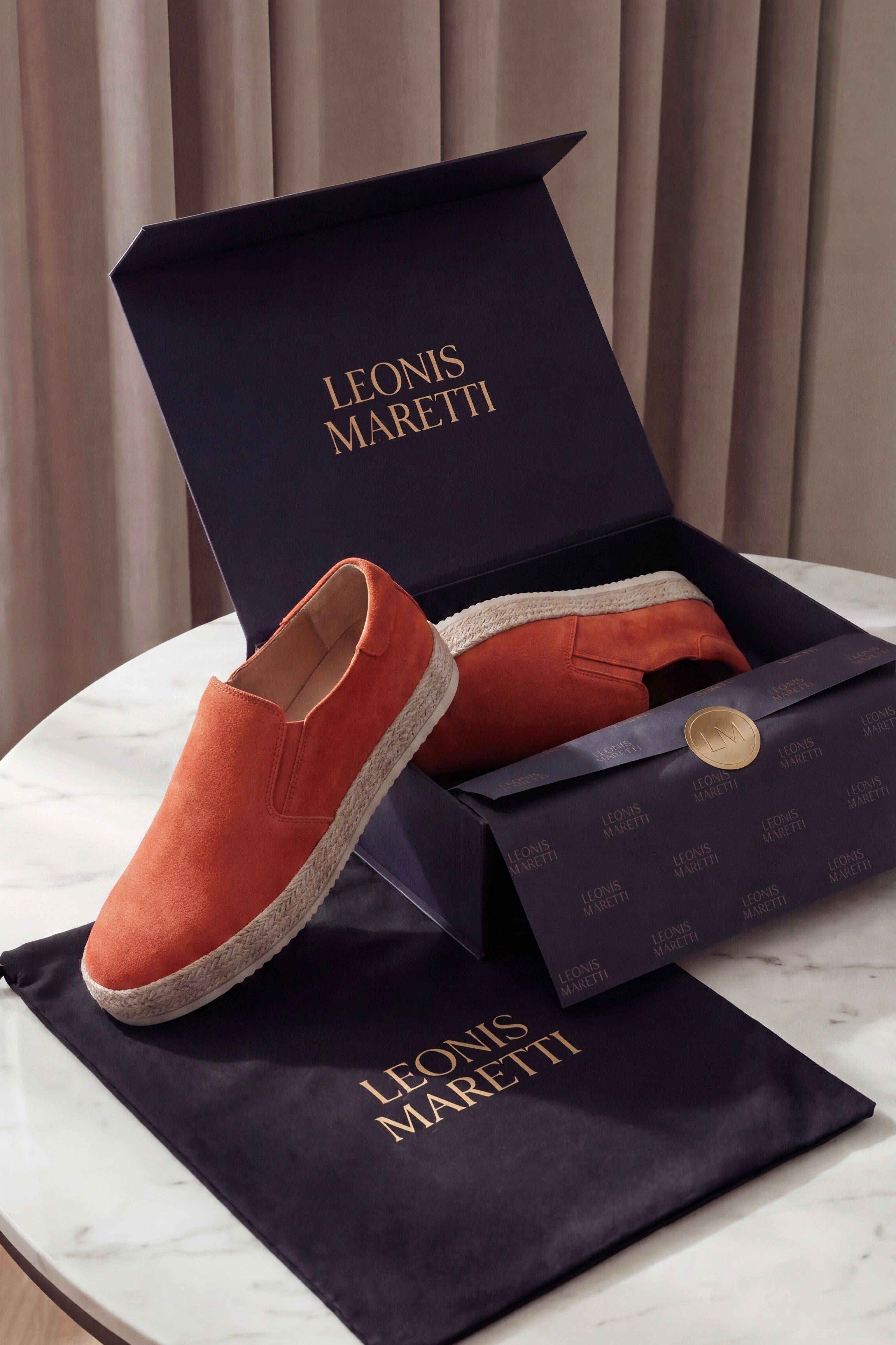 Valeno Suede City Loafers Orange