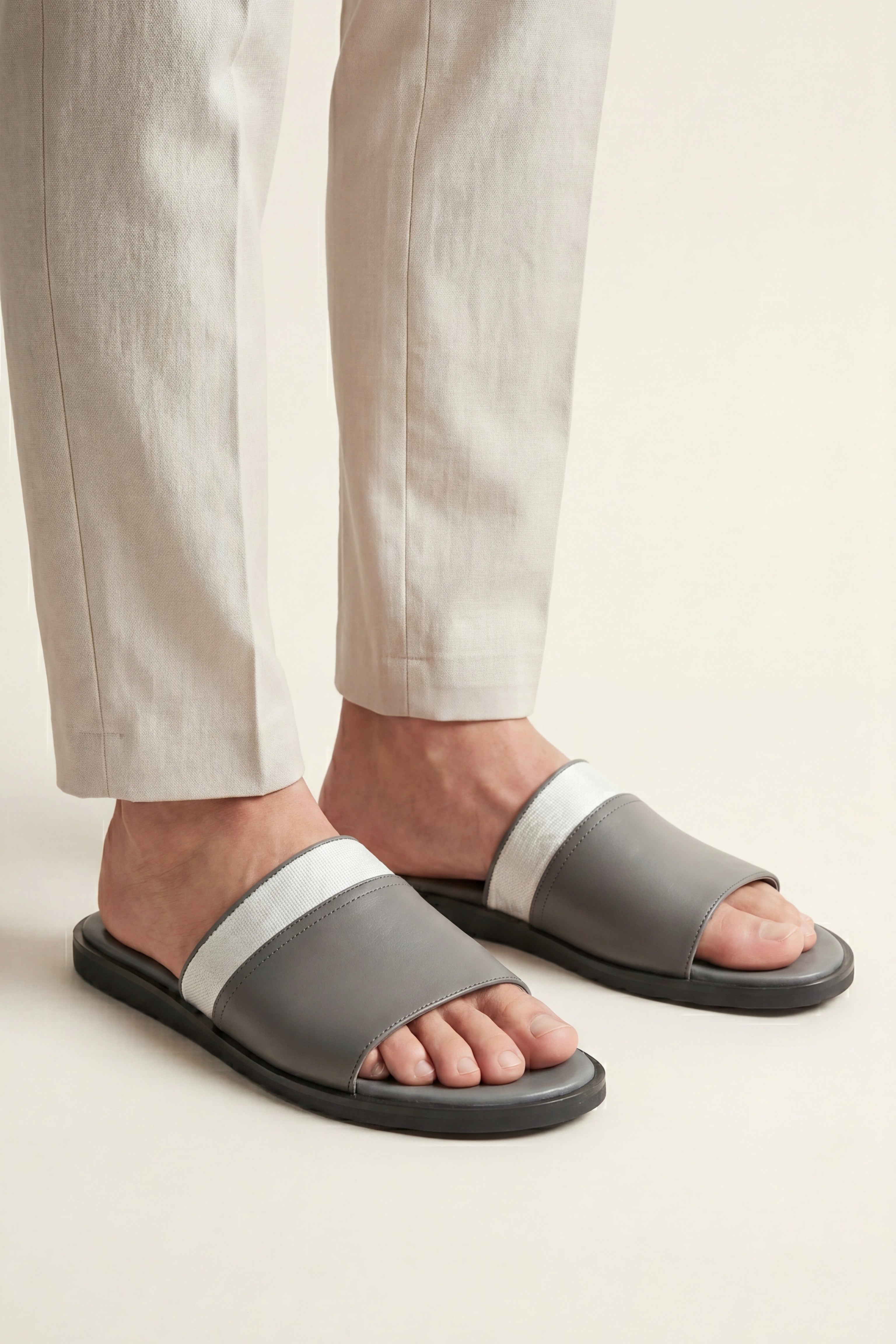 Portofino Leather Slide Grey