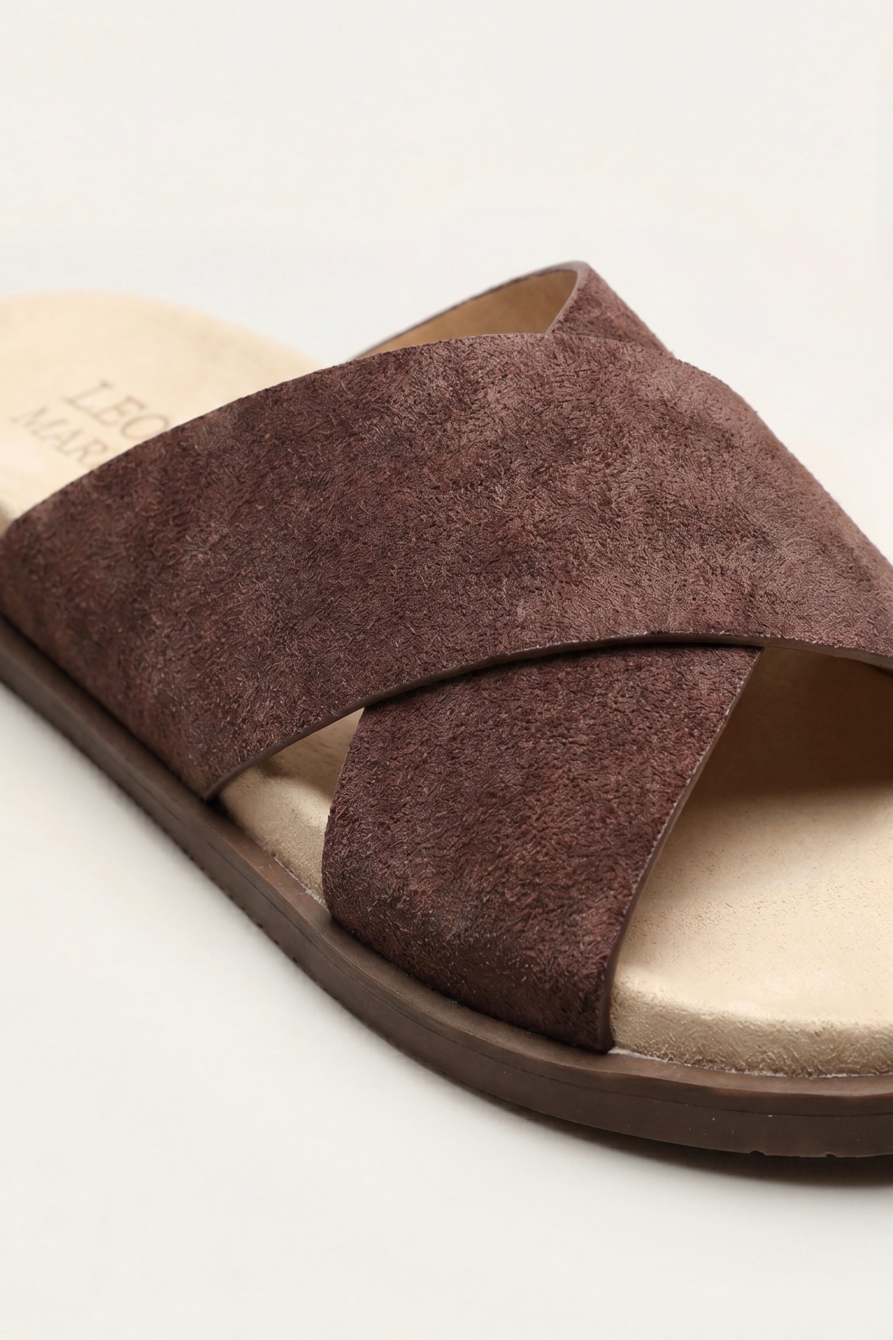 Como Cross Slides Brown