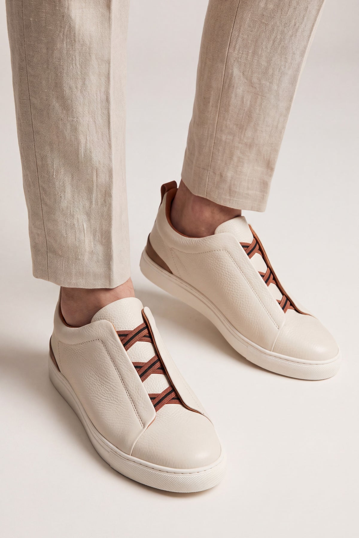 Leomar V2 Leather Slip-On Off-White Tan