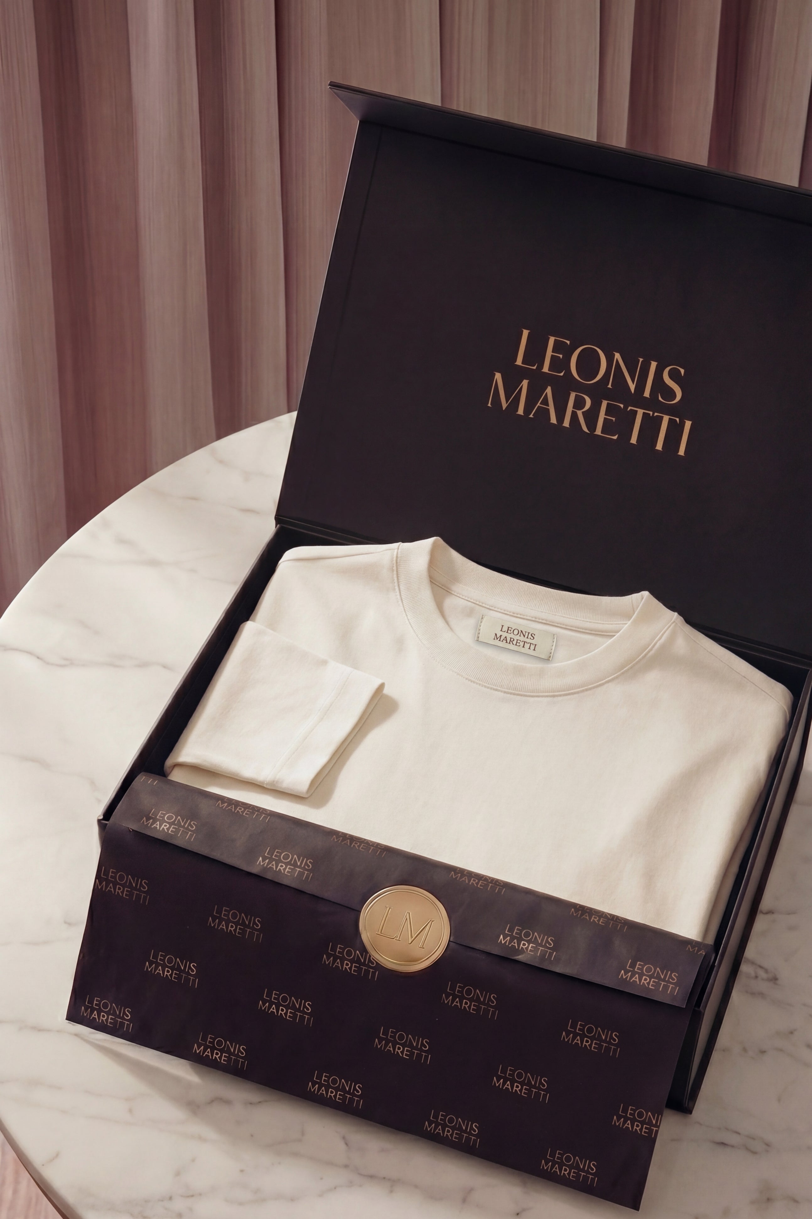 Eterna Longsleeve White