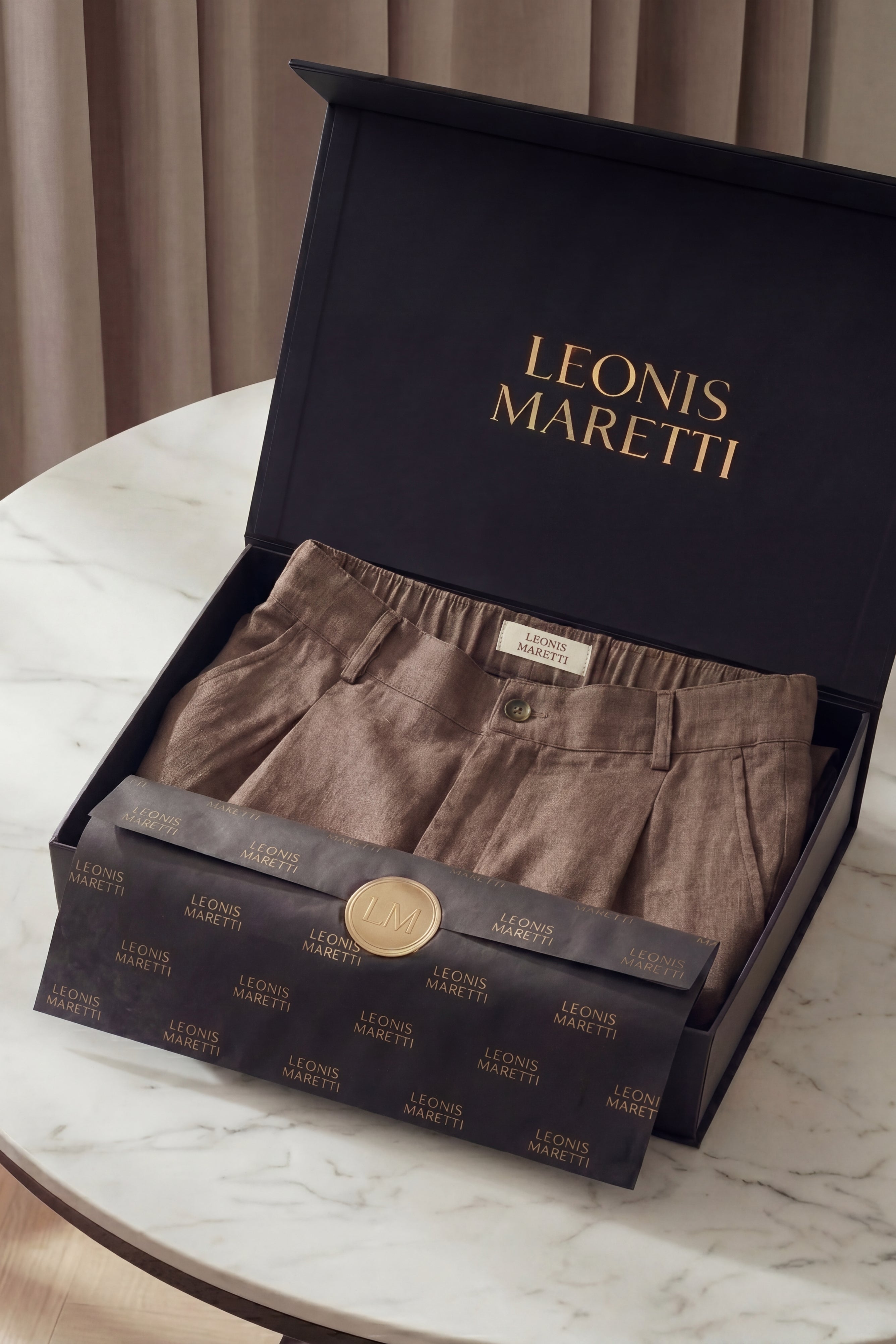 Orvieto Linen Pleated Shorts Brown