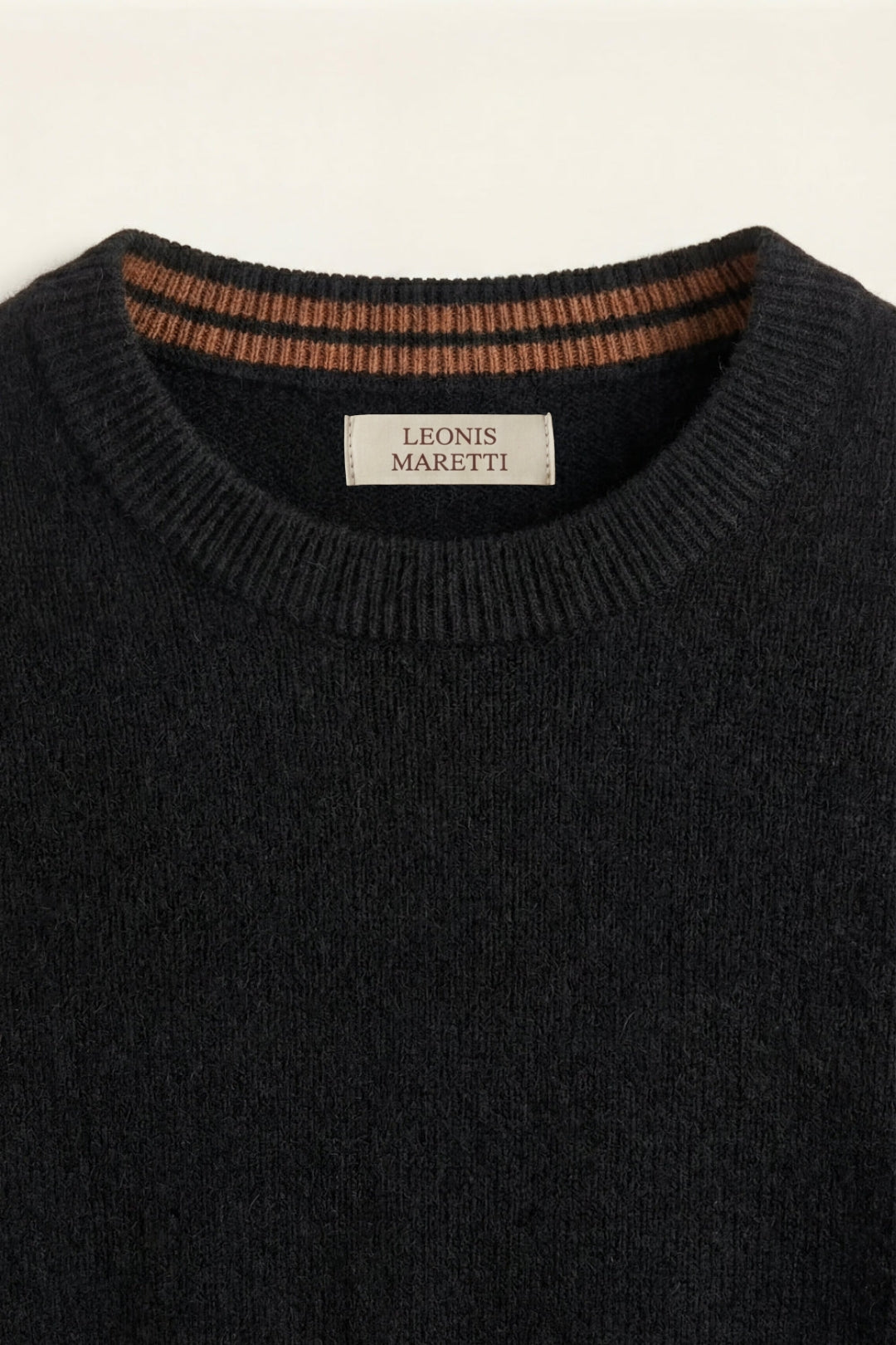 Valeno Cashmere Crewneck Sweater Black
