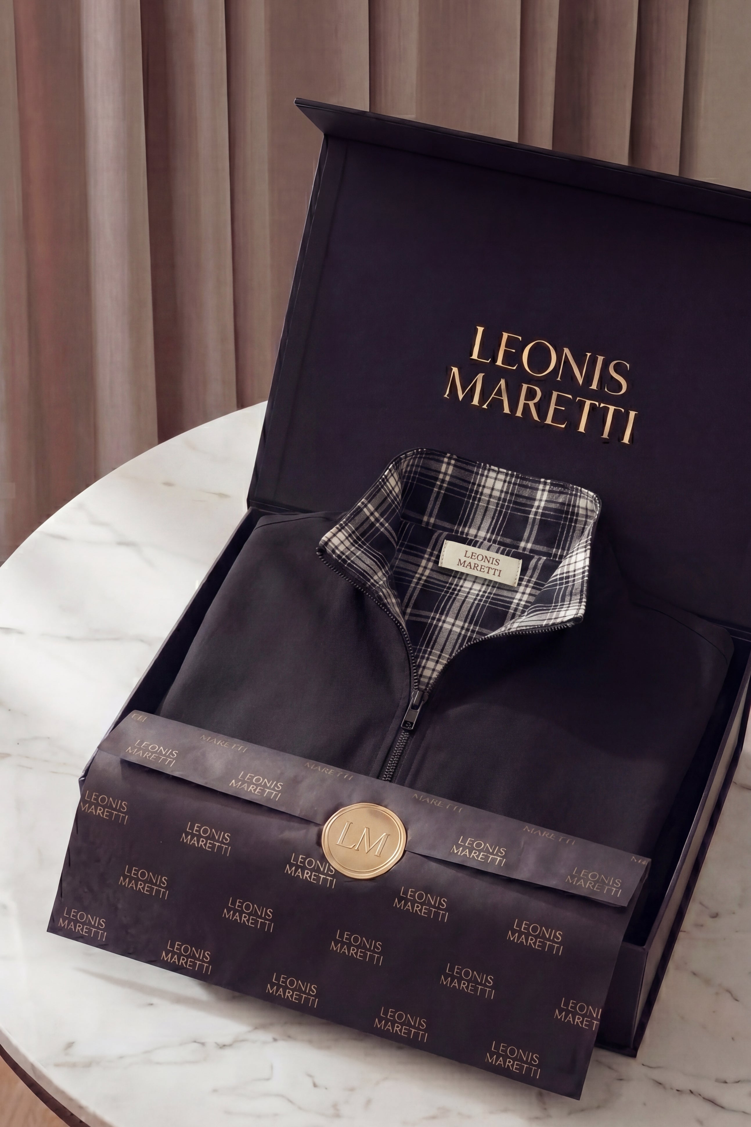 Levanto Reversible Jacket Black