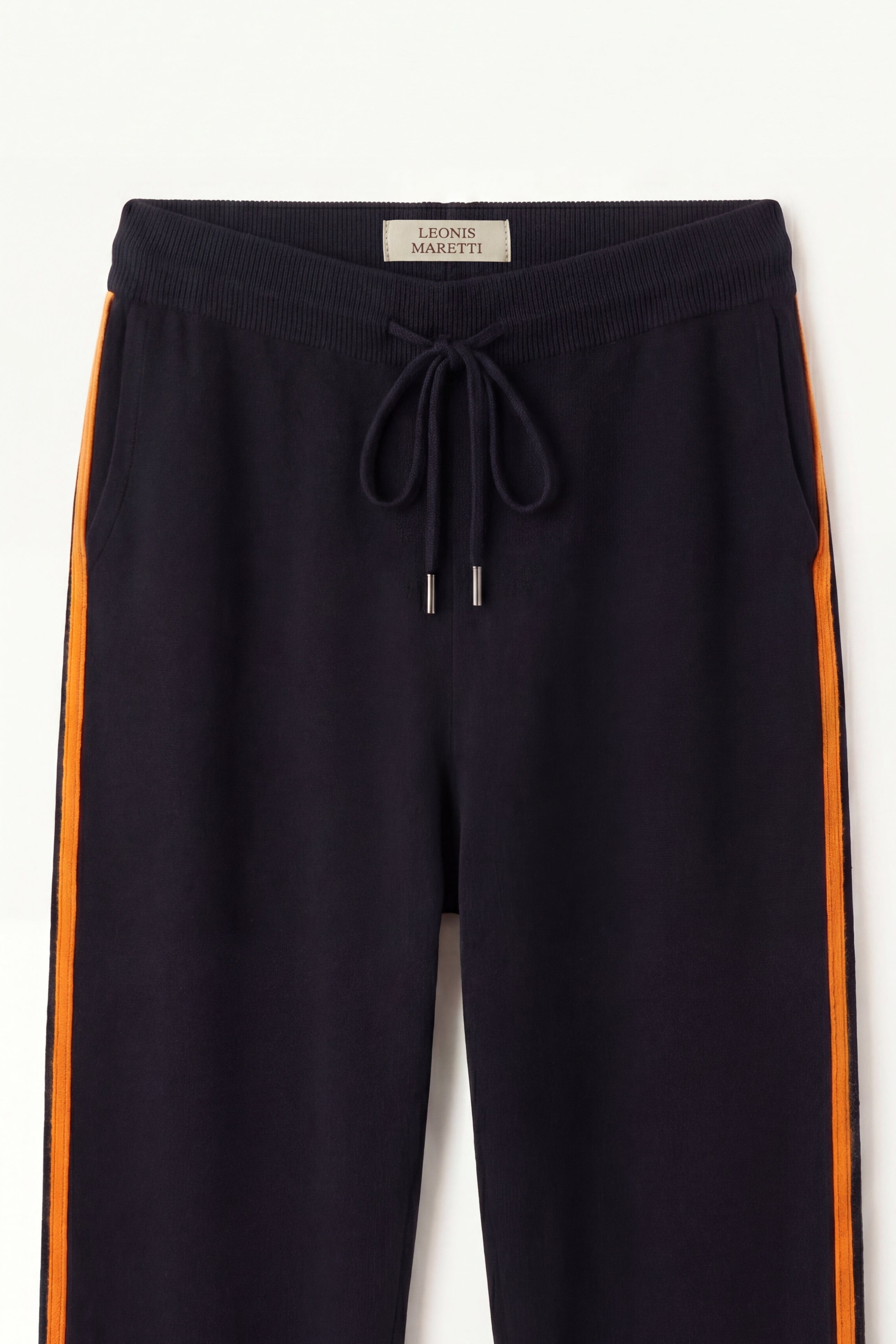 Leonis Cashmere Set Black