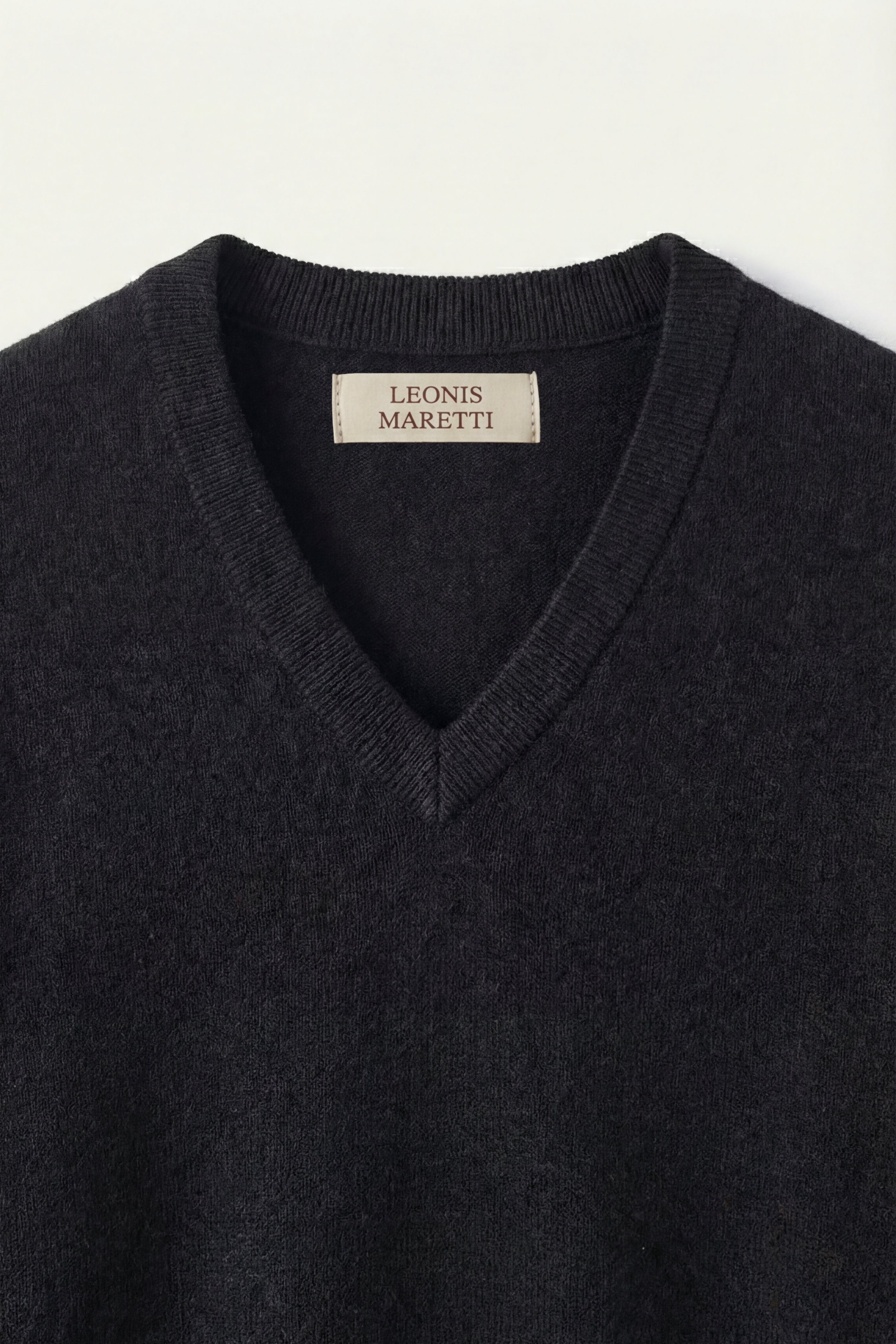 Merano V-Neck Knit Sweater Black