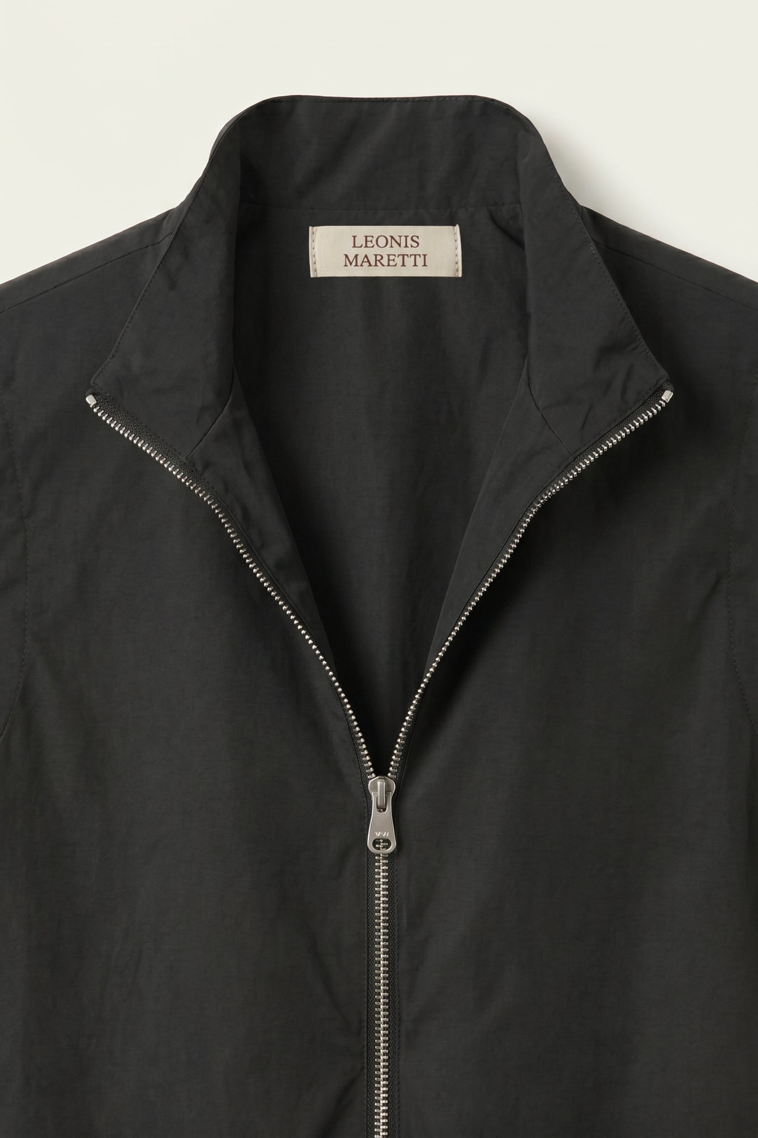 Valeno Stand-Collar Zip Vest Black