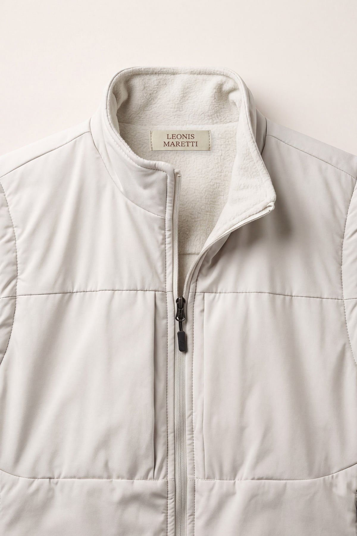 Lodi Reversible Vest Off-White